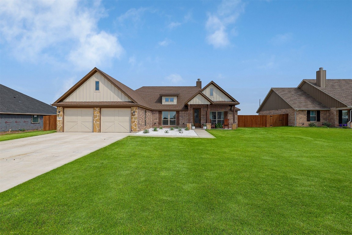 102 Acasia Street Godley TX 76044