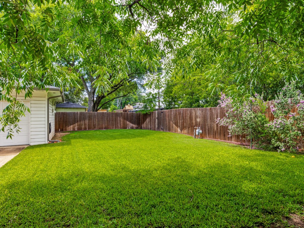 4107 Lomita Lane Dallas TX 75220