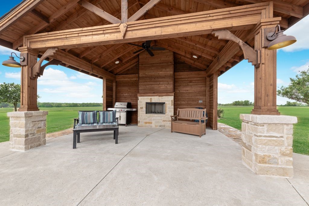 2842 Old Boyce Road Waxahachie TX 75165