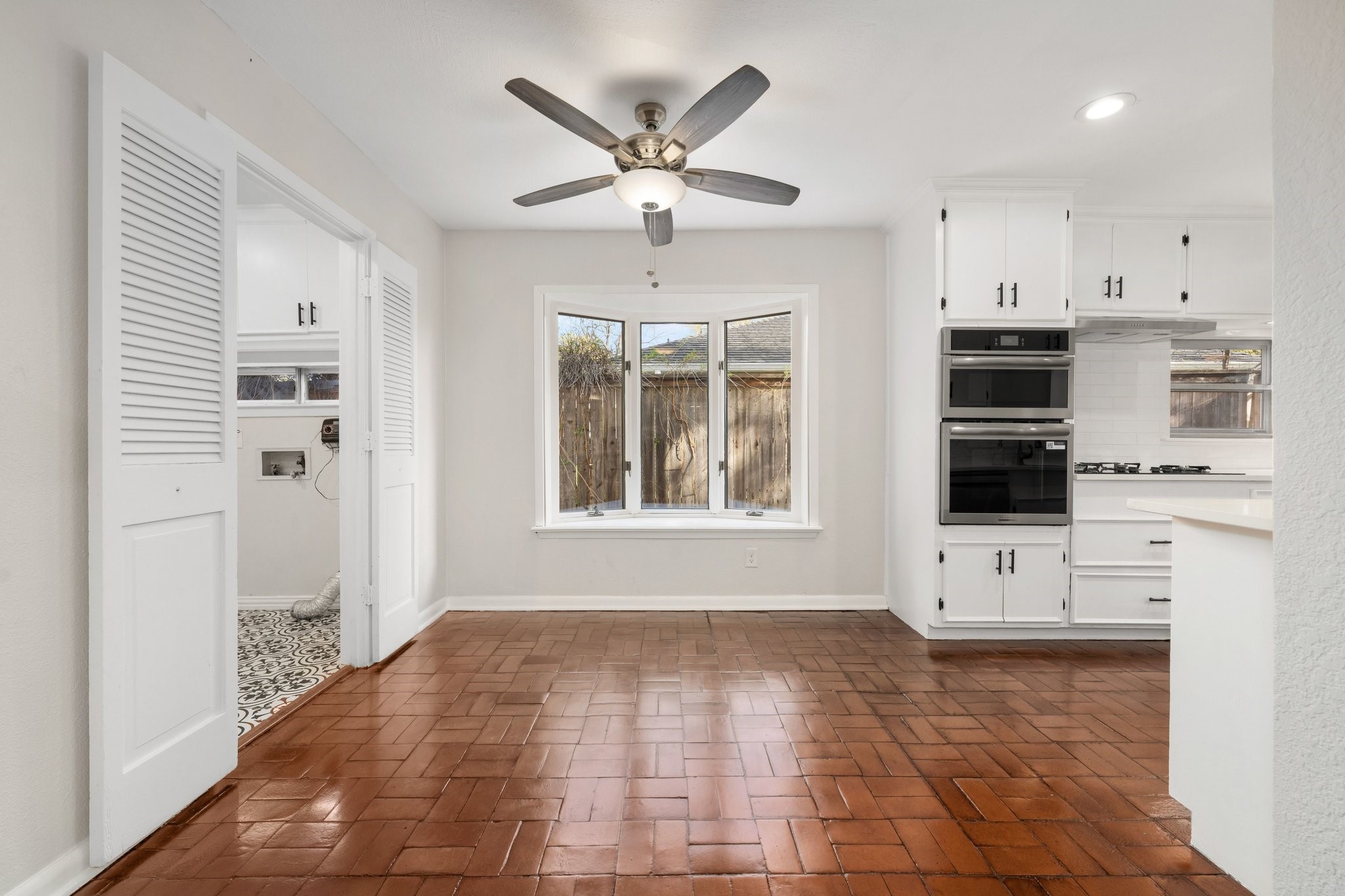 501 Tanglewood Drive S Irving TX 75061