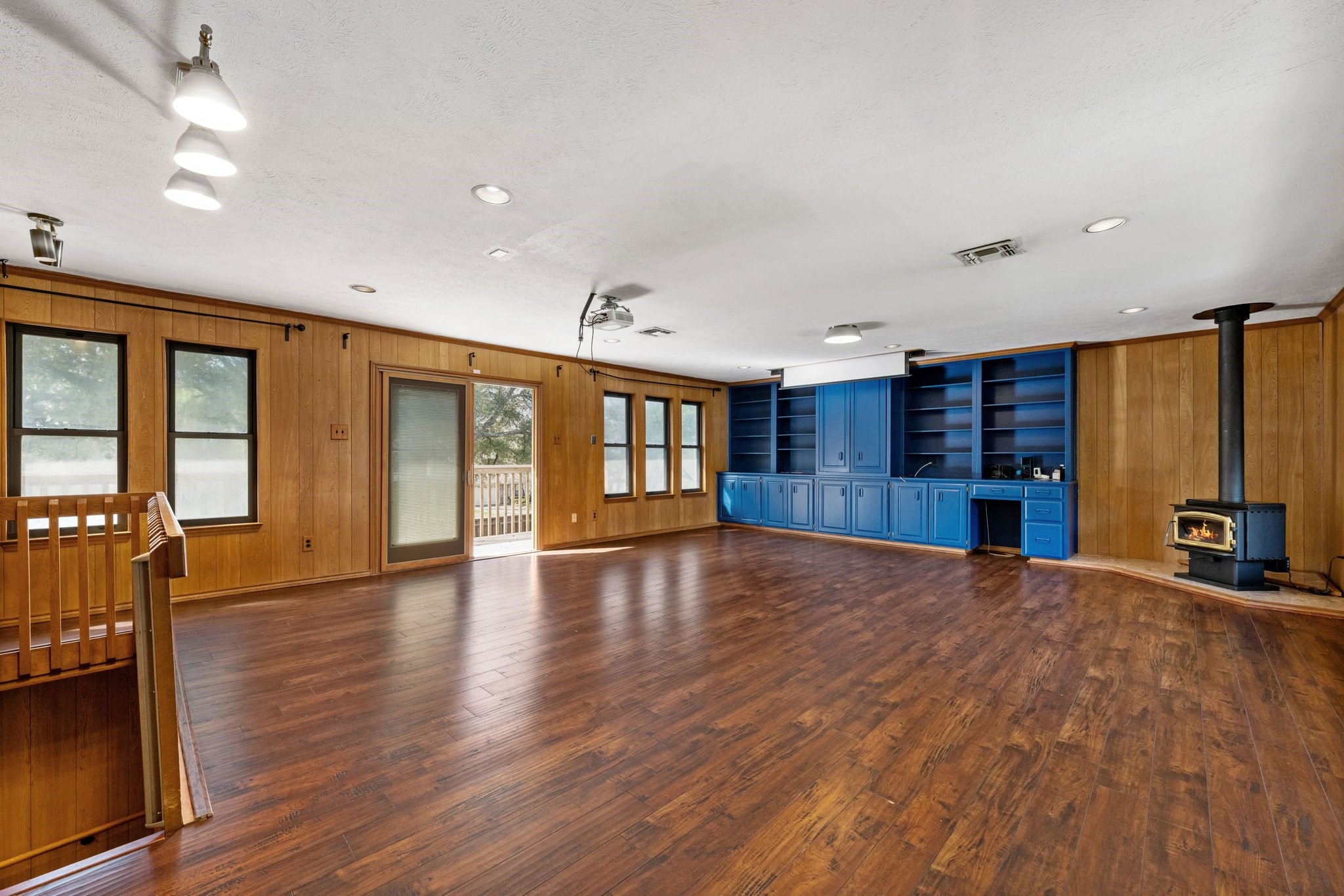 501 Tanglewood Drive S Irving TX 75061