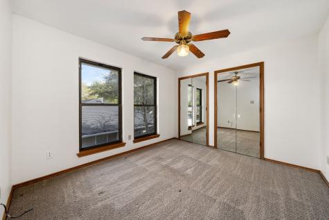 501 Tanglewood Drive S Irving TX 75061