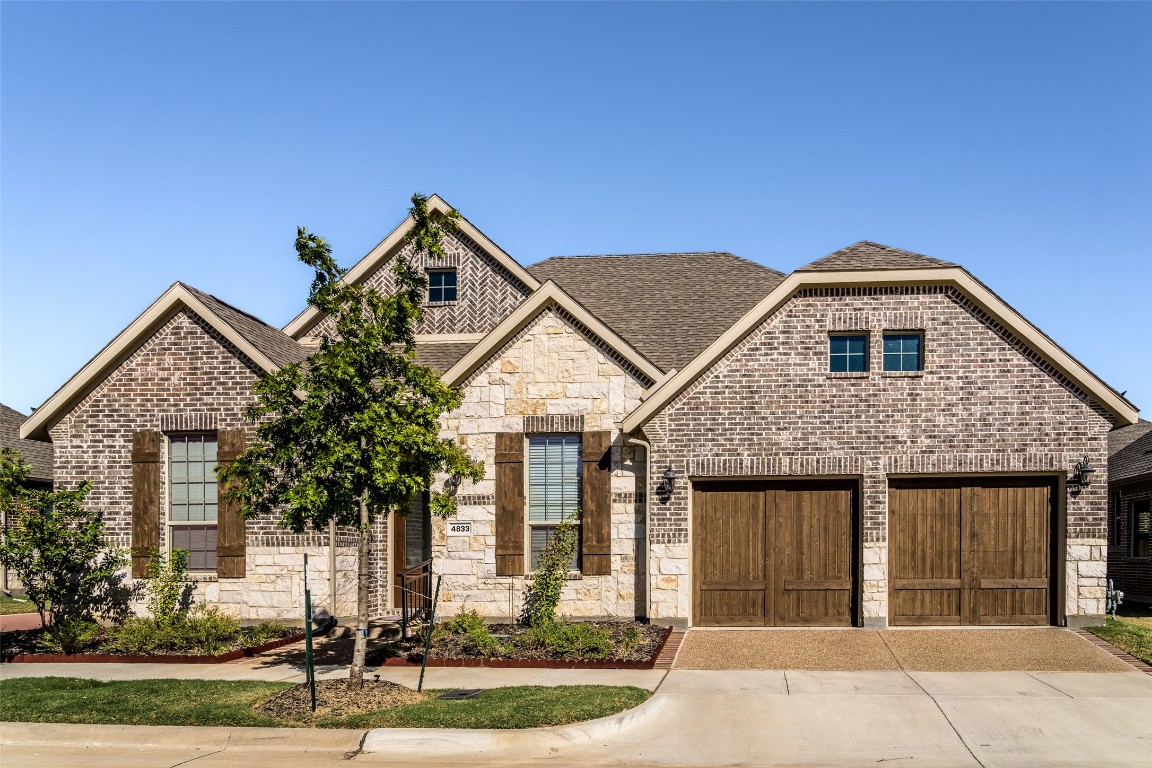 4833 Blackwood Cross Lane Arlington TX 76005