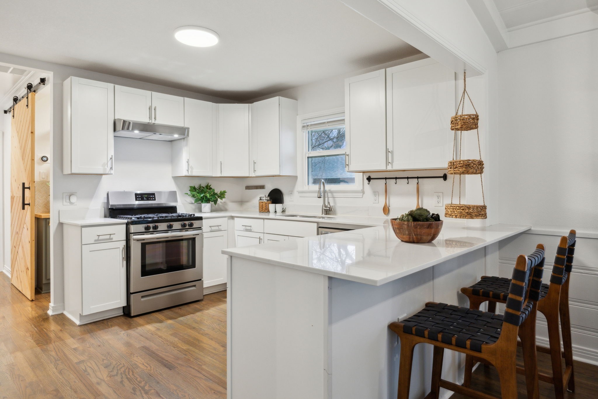 411 N Cavender Street Dallas TX 75211