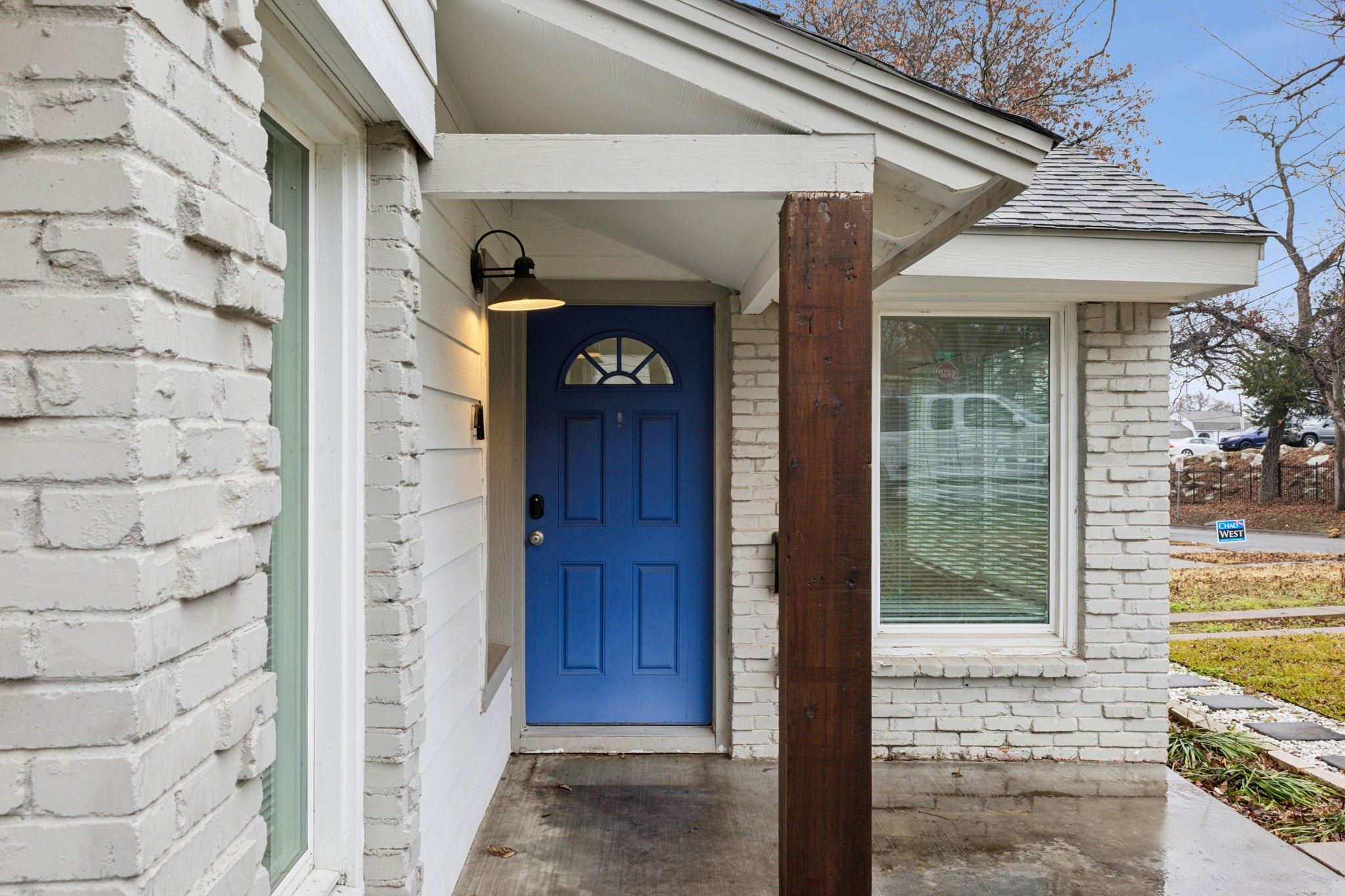 411 N Cavender Street Dallas TX 75211