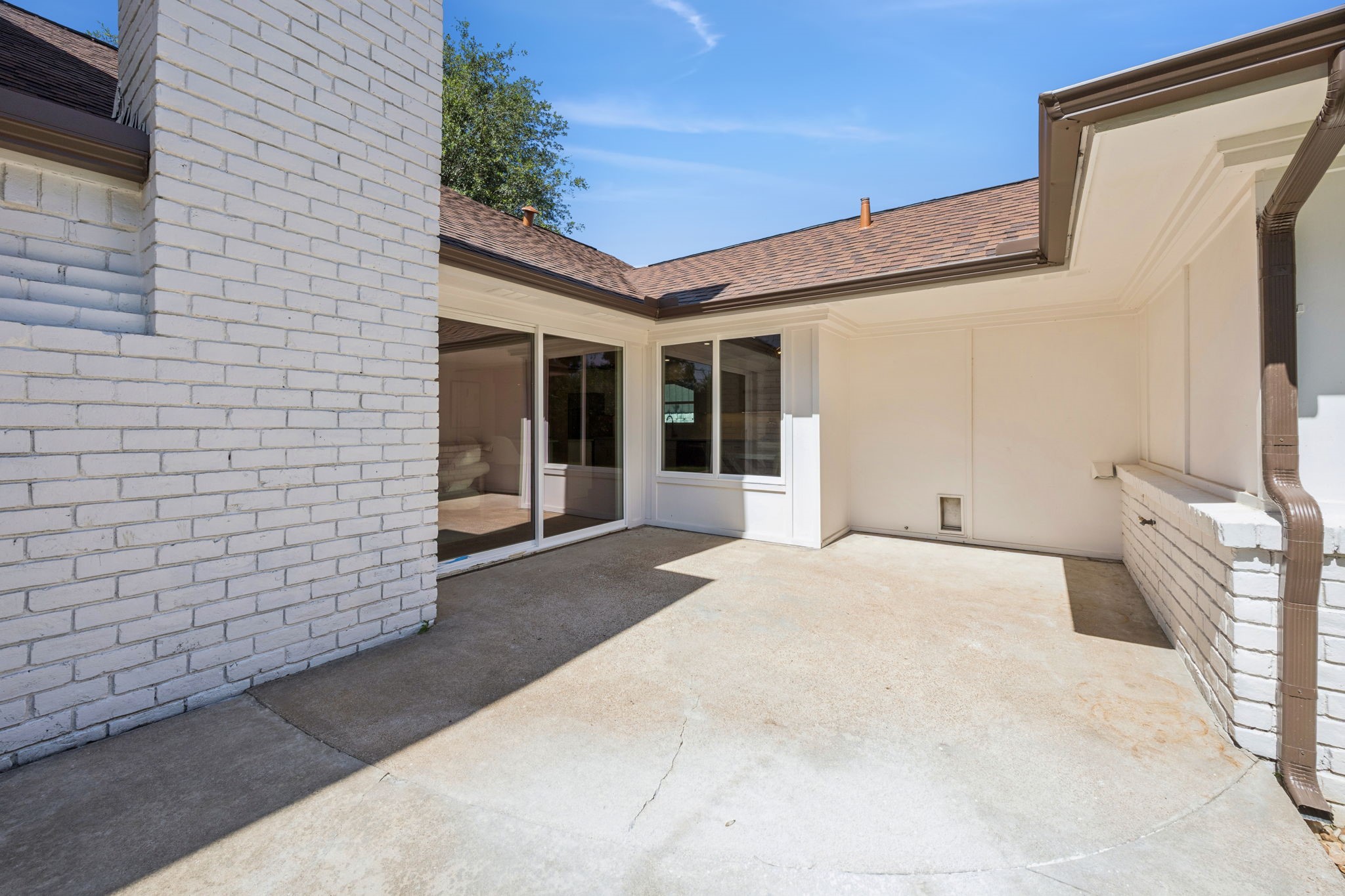 3145 Darvany Drive Dallas TX 75220