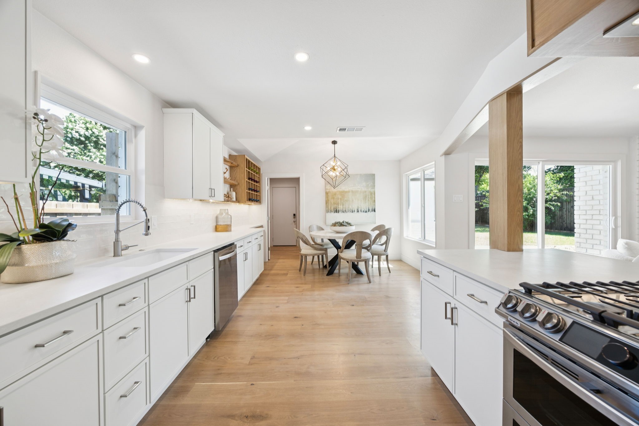 3145 Darvany Drive Dallas TX 75220
