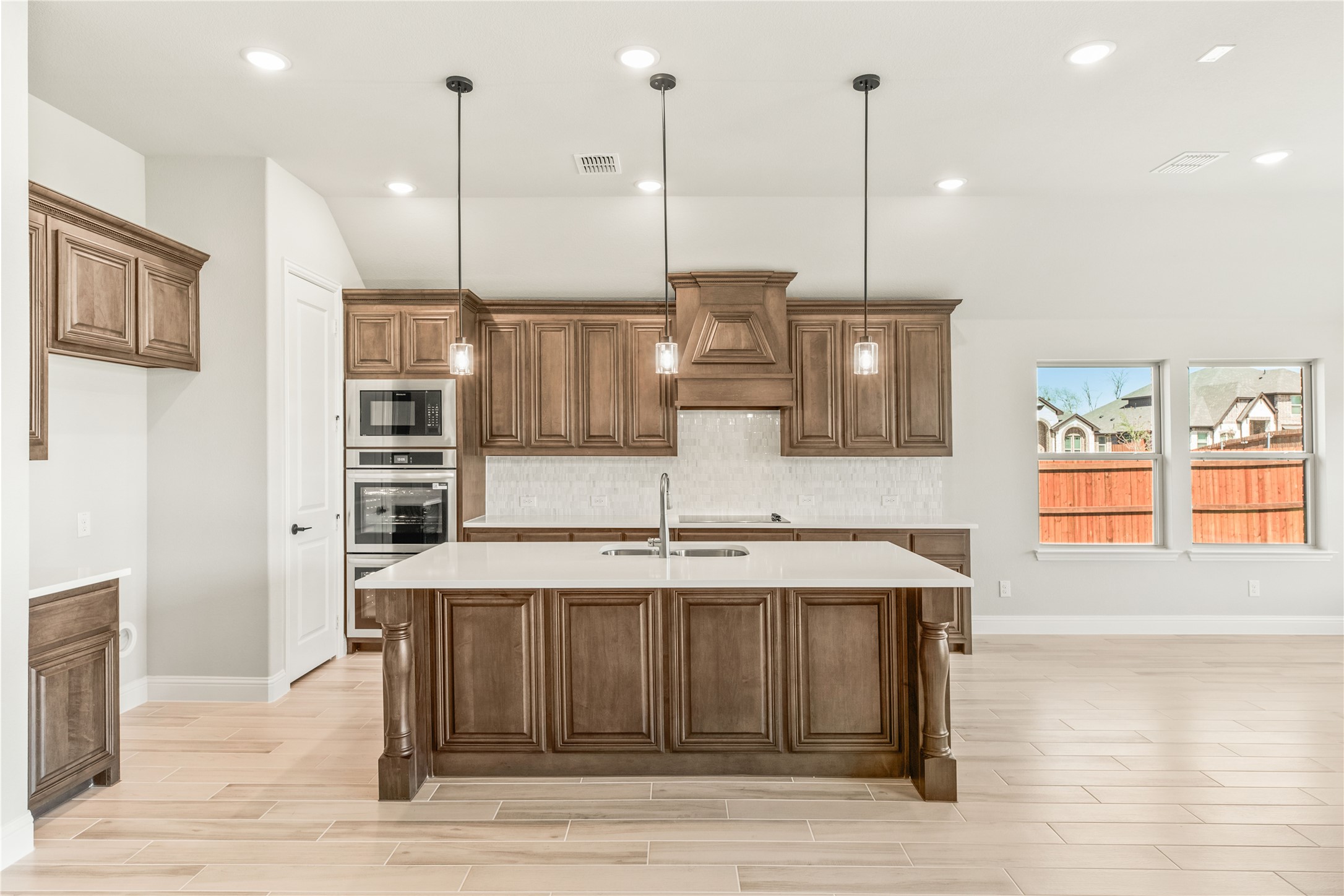 214 Memory Lane Waxahachie TX 75165