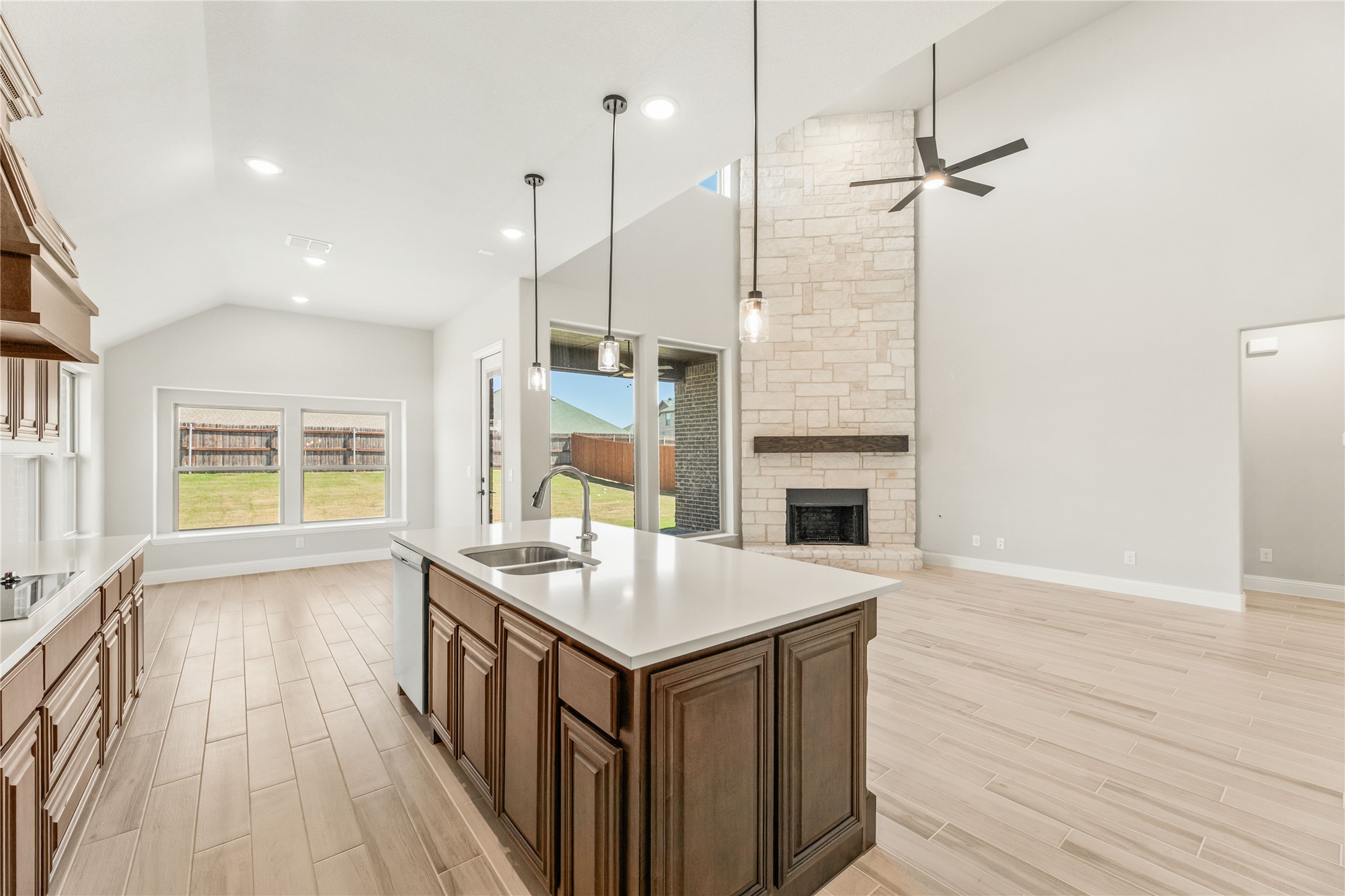 214 Memory Lane Waxahachie TX 75165
