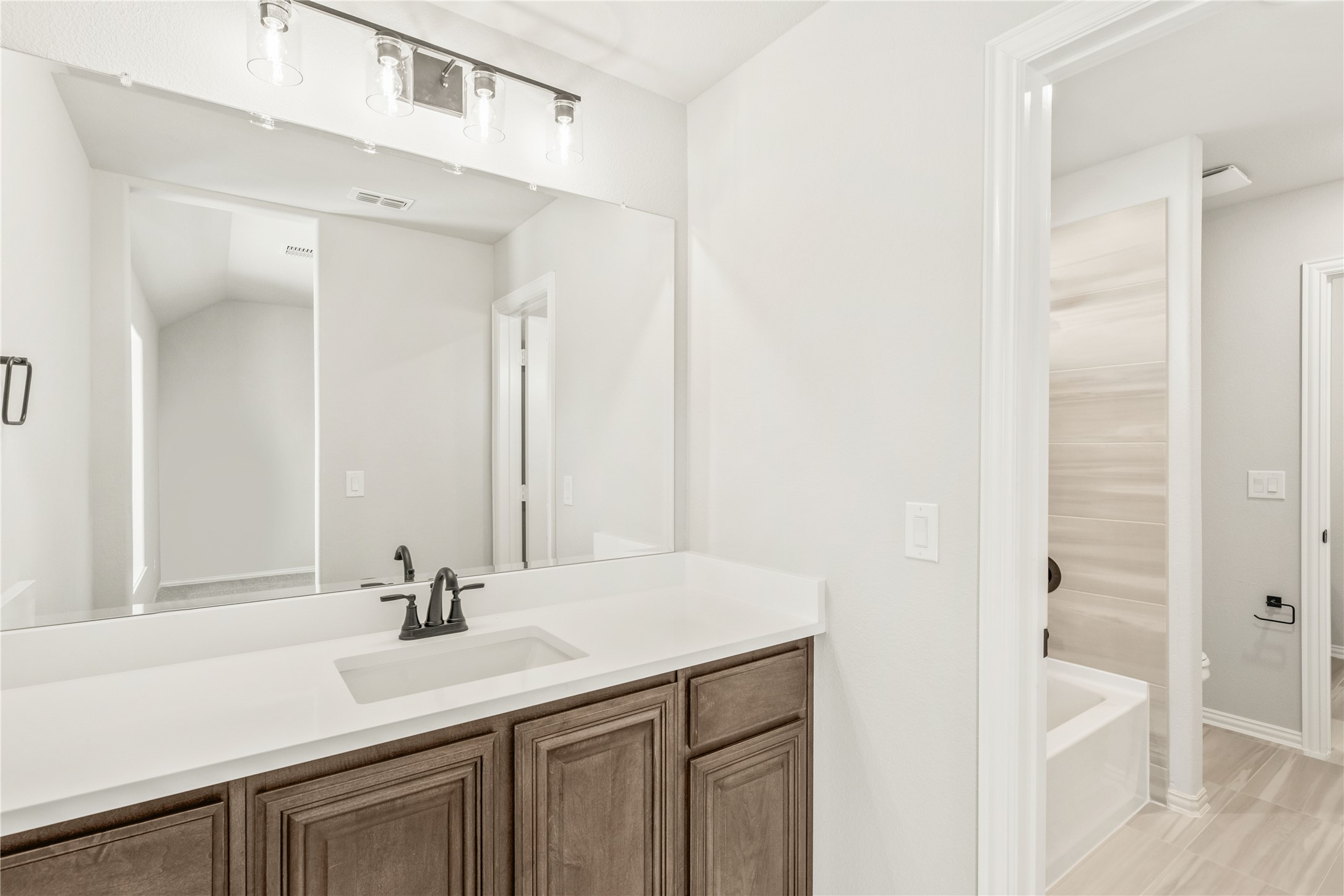 214 Memory Lane Waxahachie TX 75165