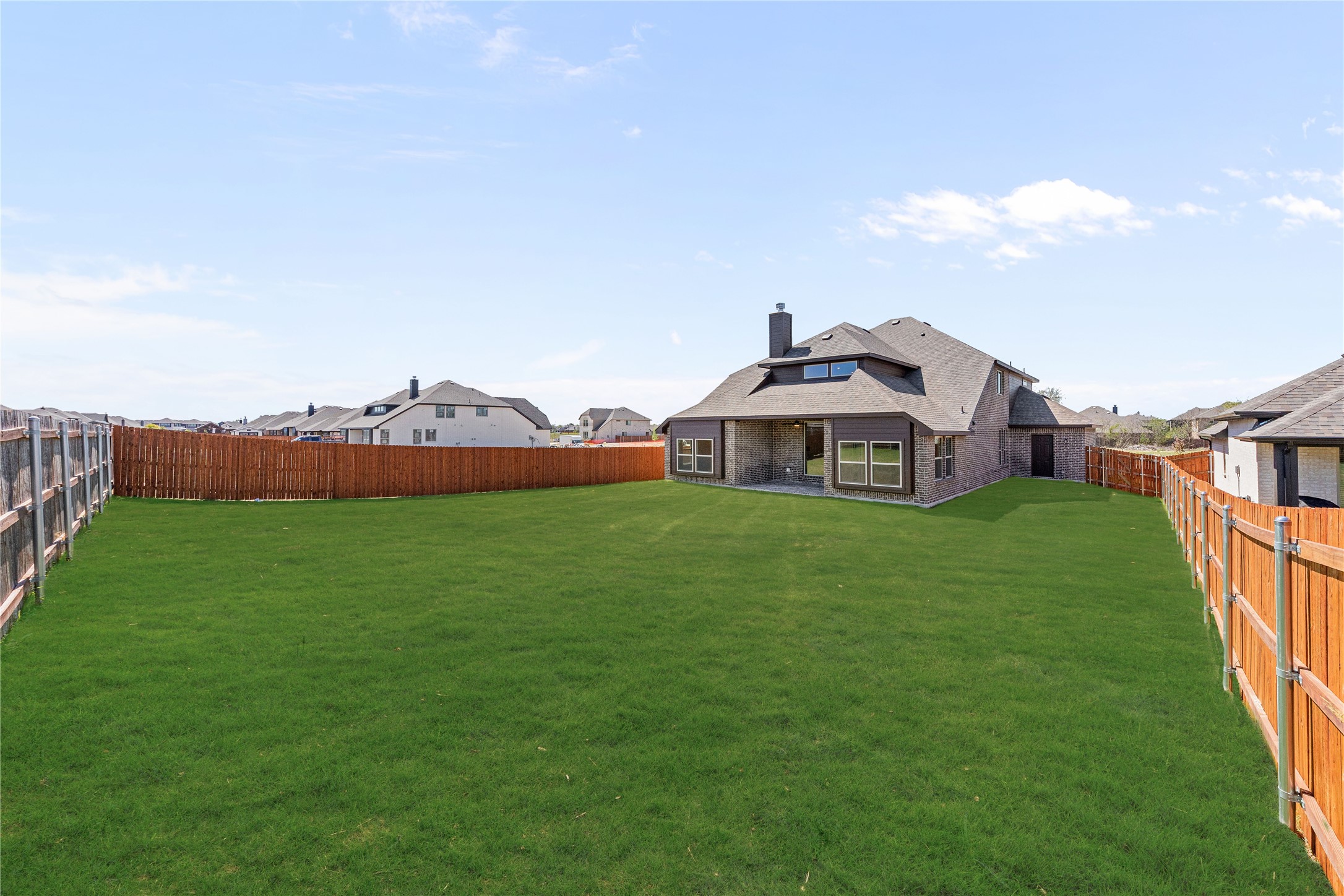 214 Memory Lane Waxahachie TX 75165