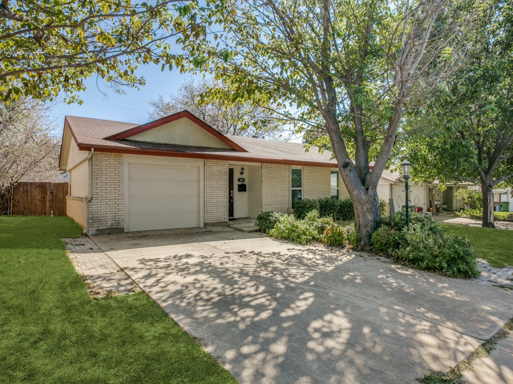 829 Rainbow Trail Grapevine TX 76051