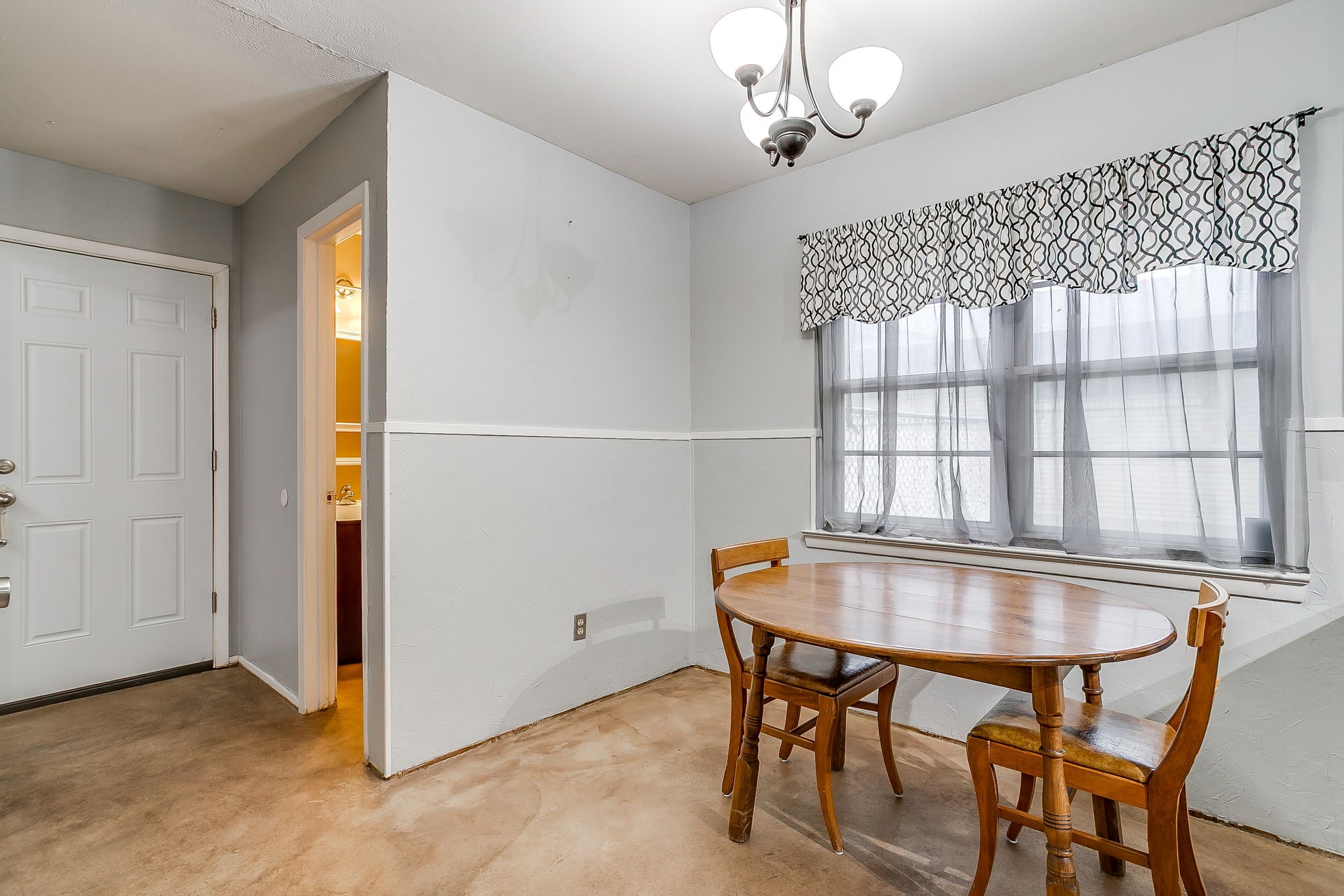 4000 Sundown Drive Benbrook TX 76116