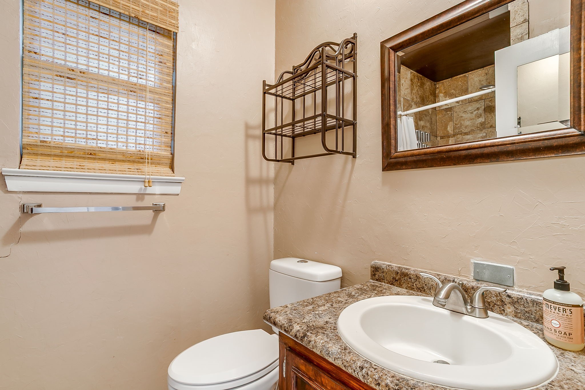 4000 Sundown Drive Benbrook TX 76116