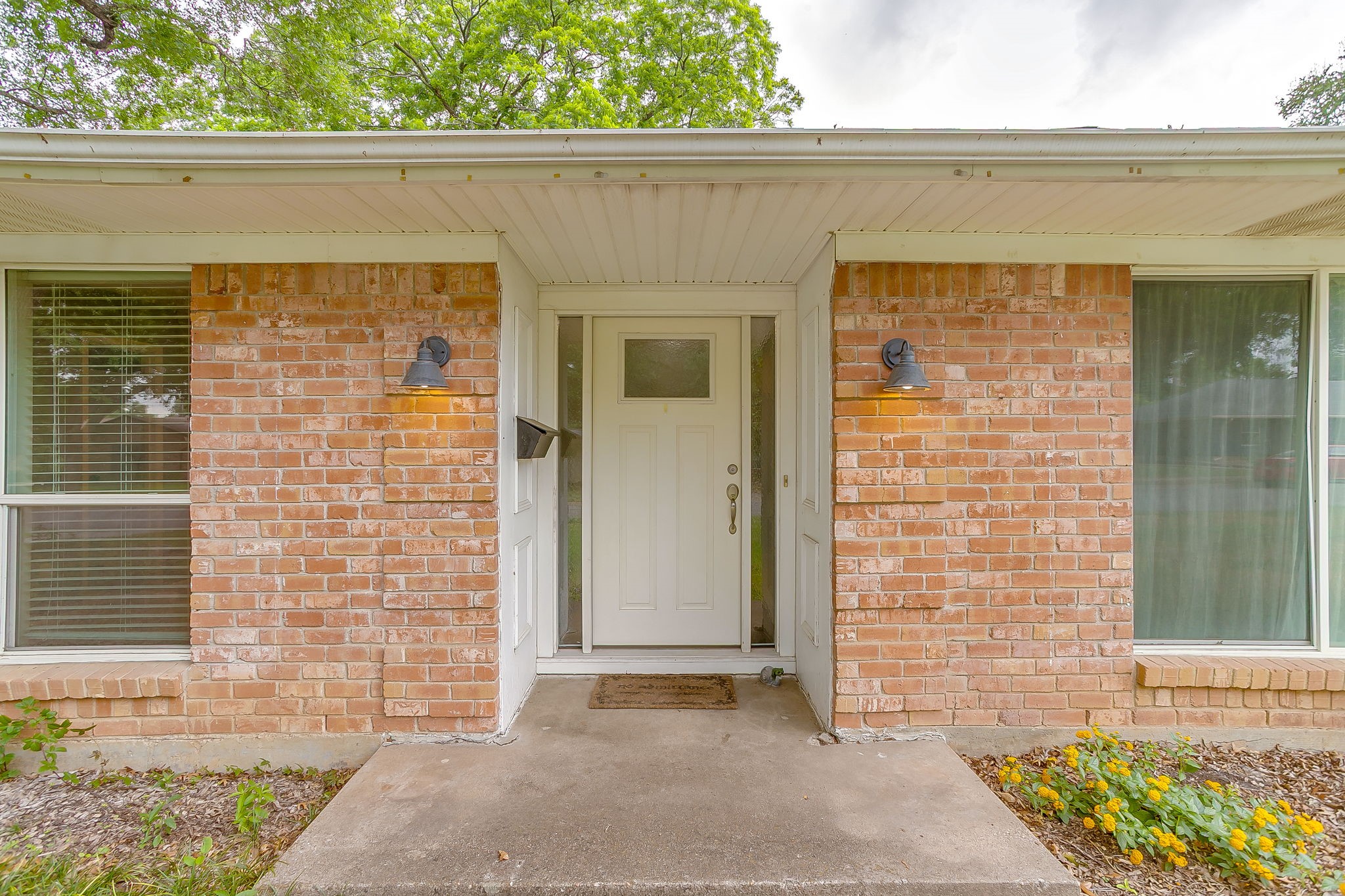 4000 Sundown Drive Benbrook TX 76116