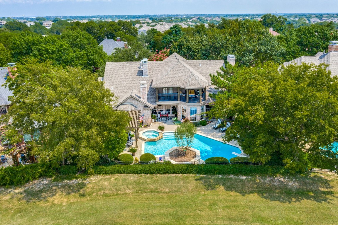904 Hills Creek Drive Mckinney TX 75072