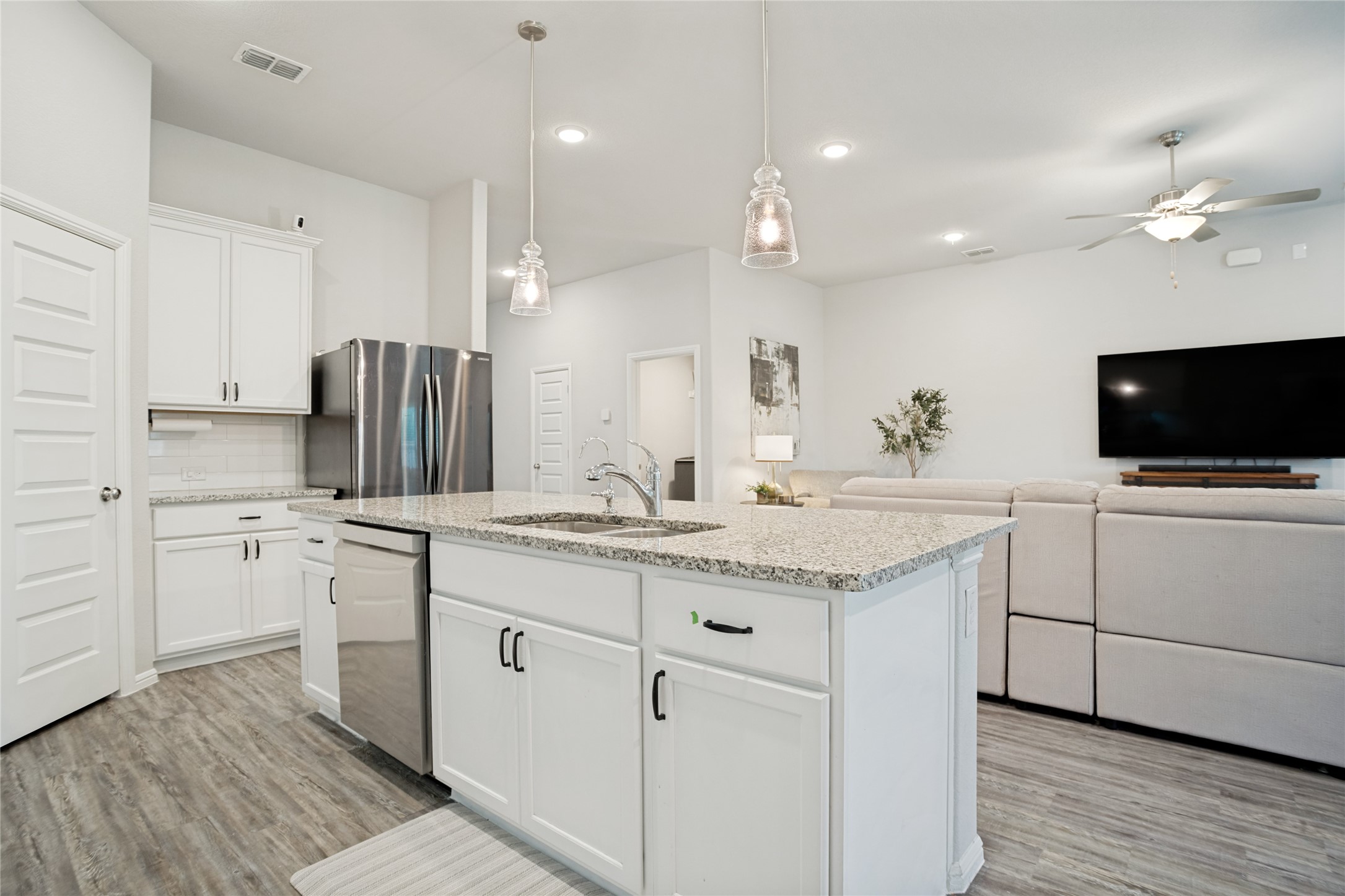 925 Royal Lane Celina TX 75009