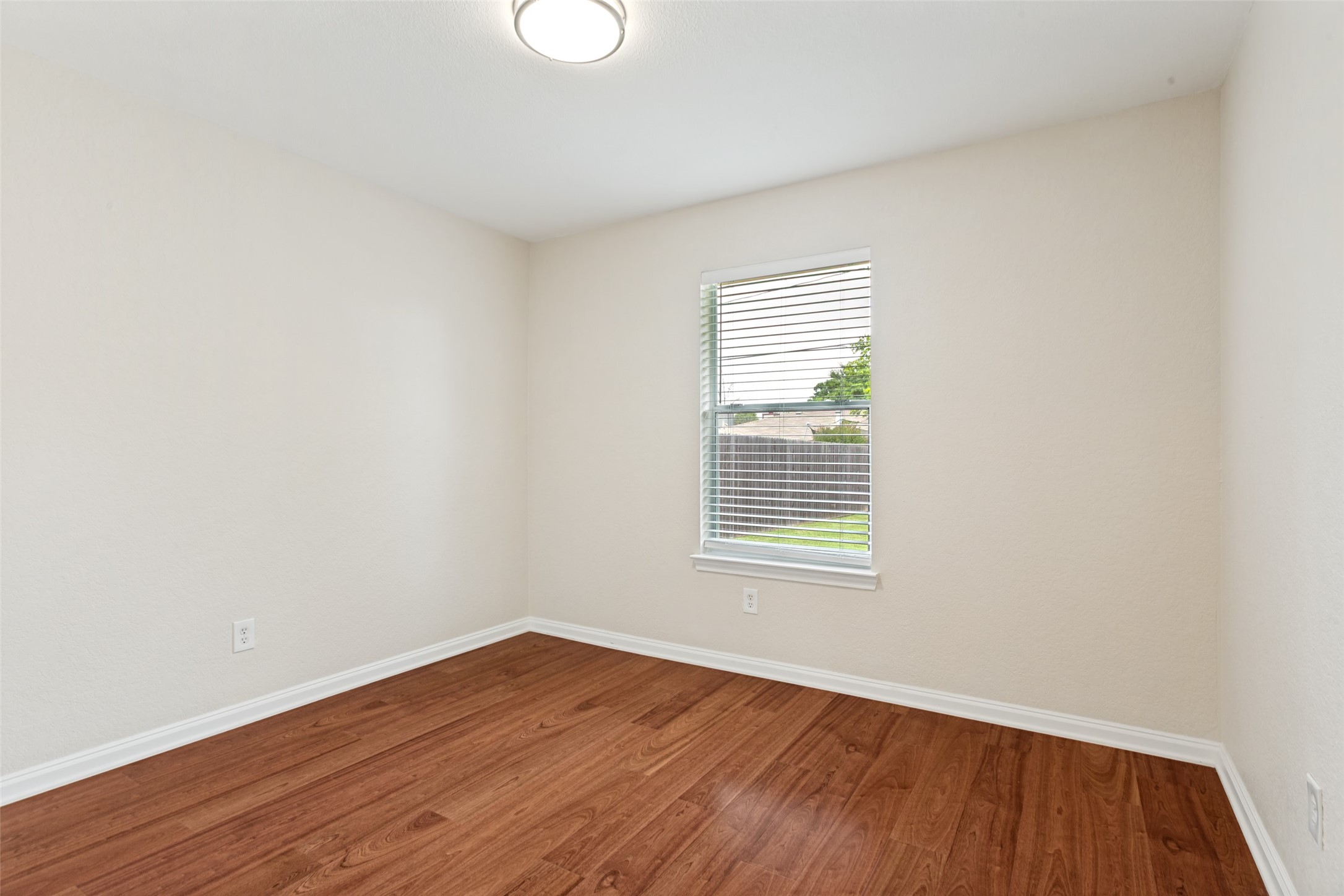 7305 S Meadow Drive E Fort Worth TX 76133
