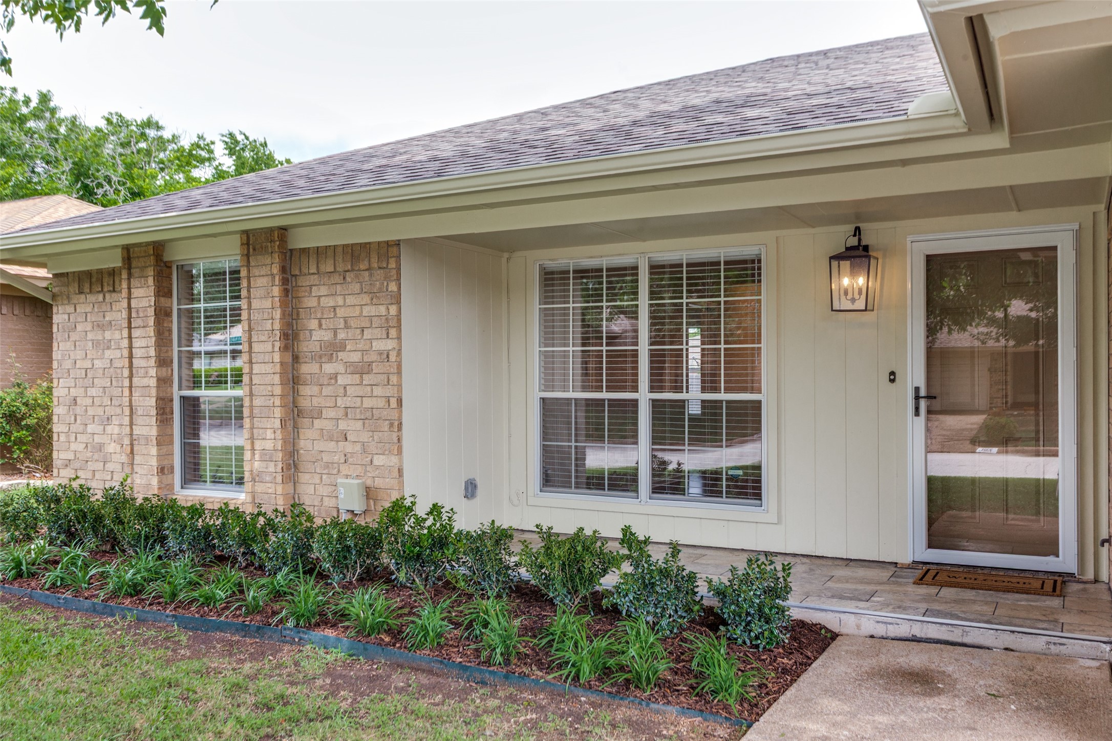 7305 S Meadow Drive E Fort Worth TX 76133