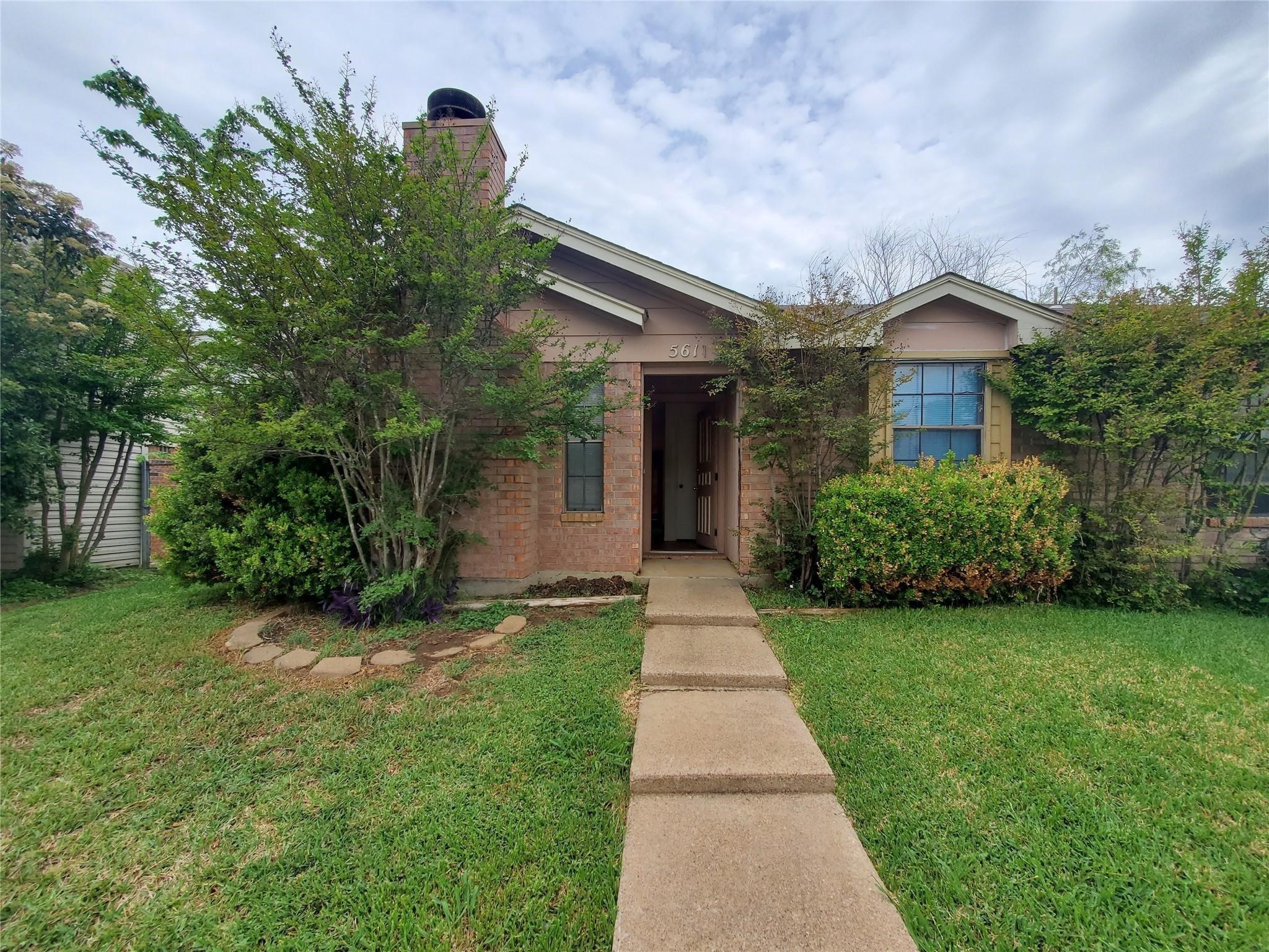 5611 Hearthwood Court Arlington TX 76016