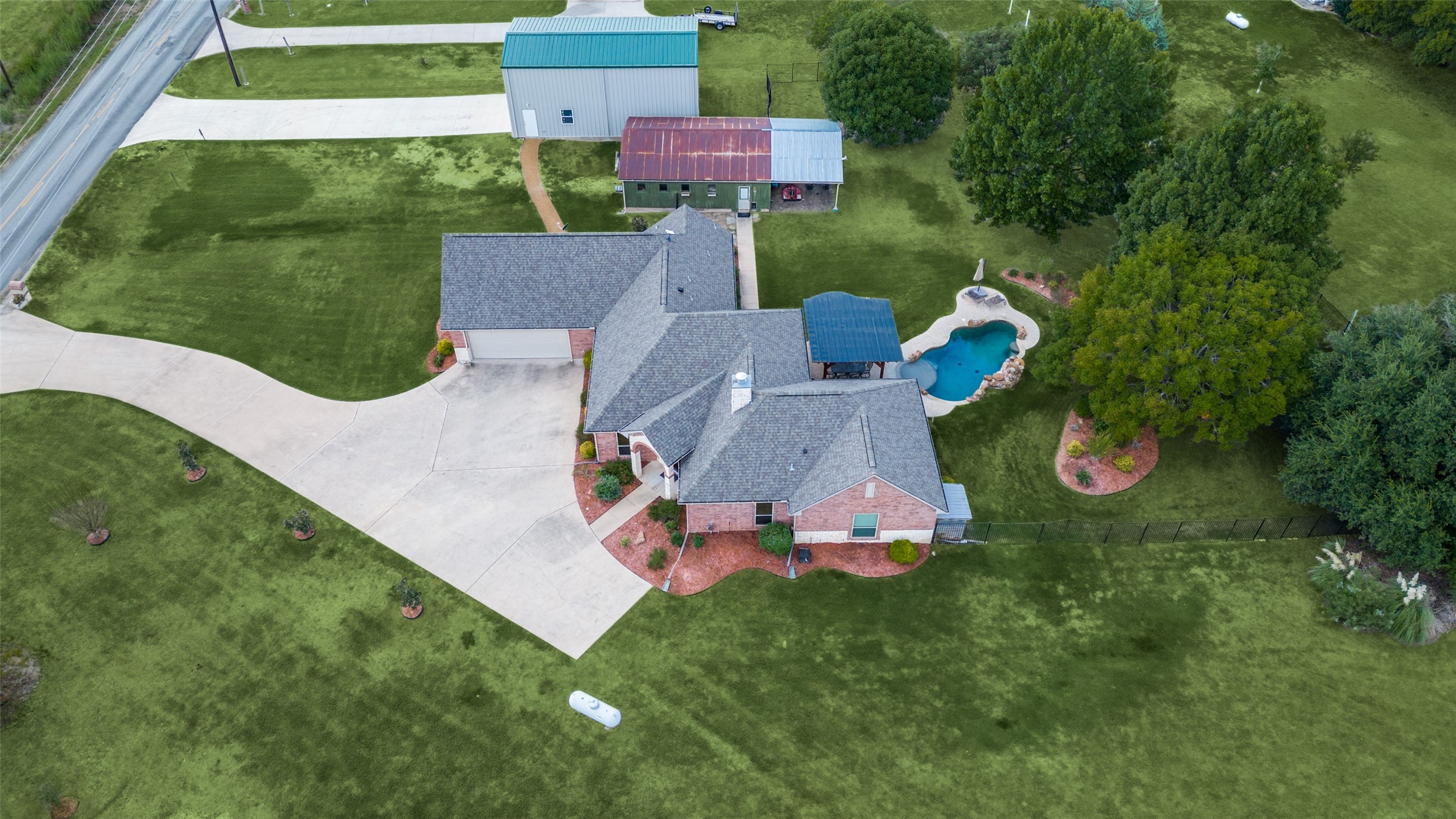 2110 County Road 168 Mckinney TX 75071