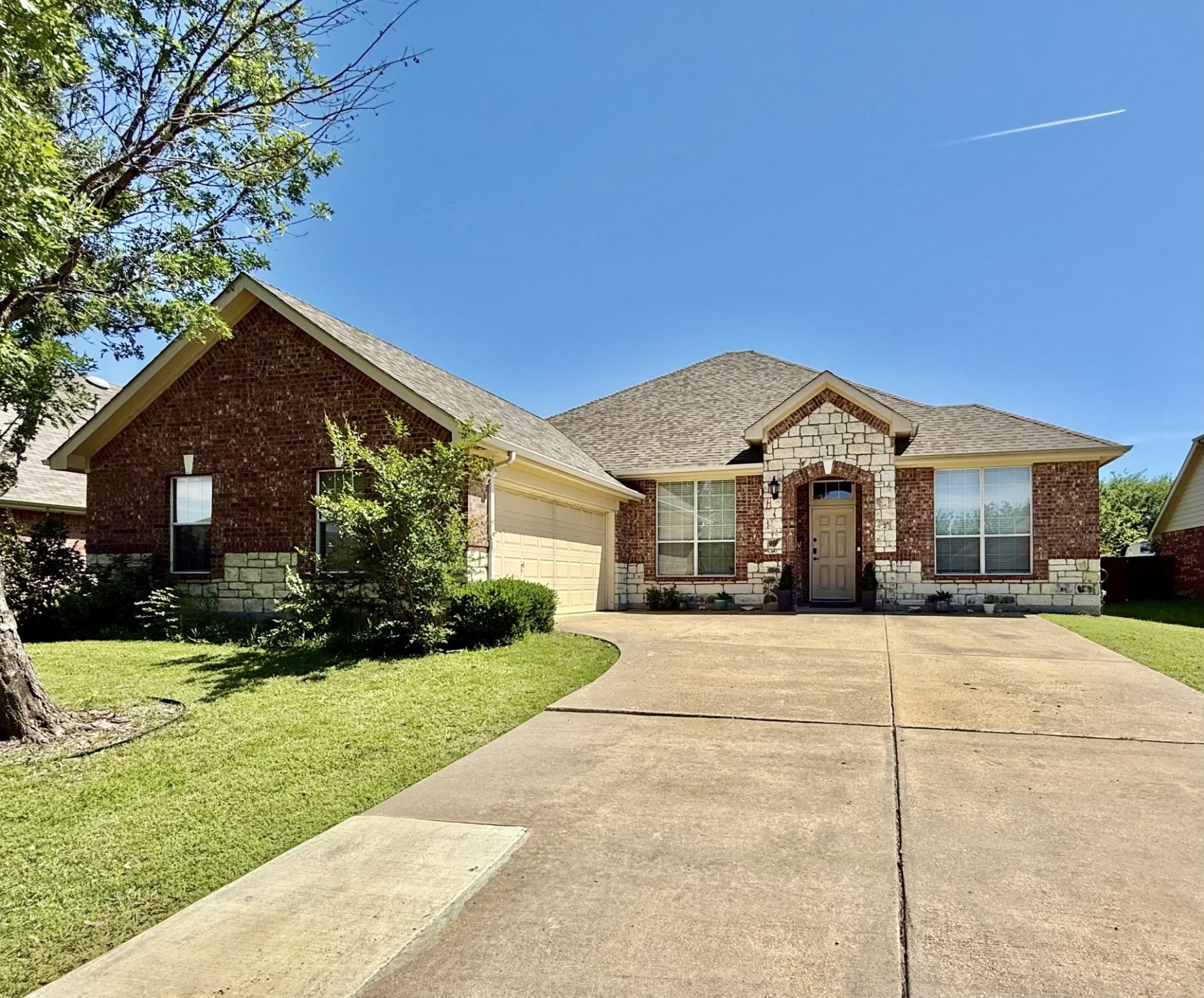 1311 Fleetwood Cove Drive Grand Prairie TX 75052