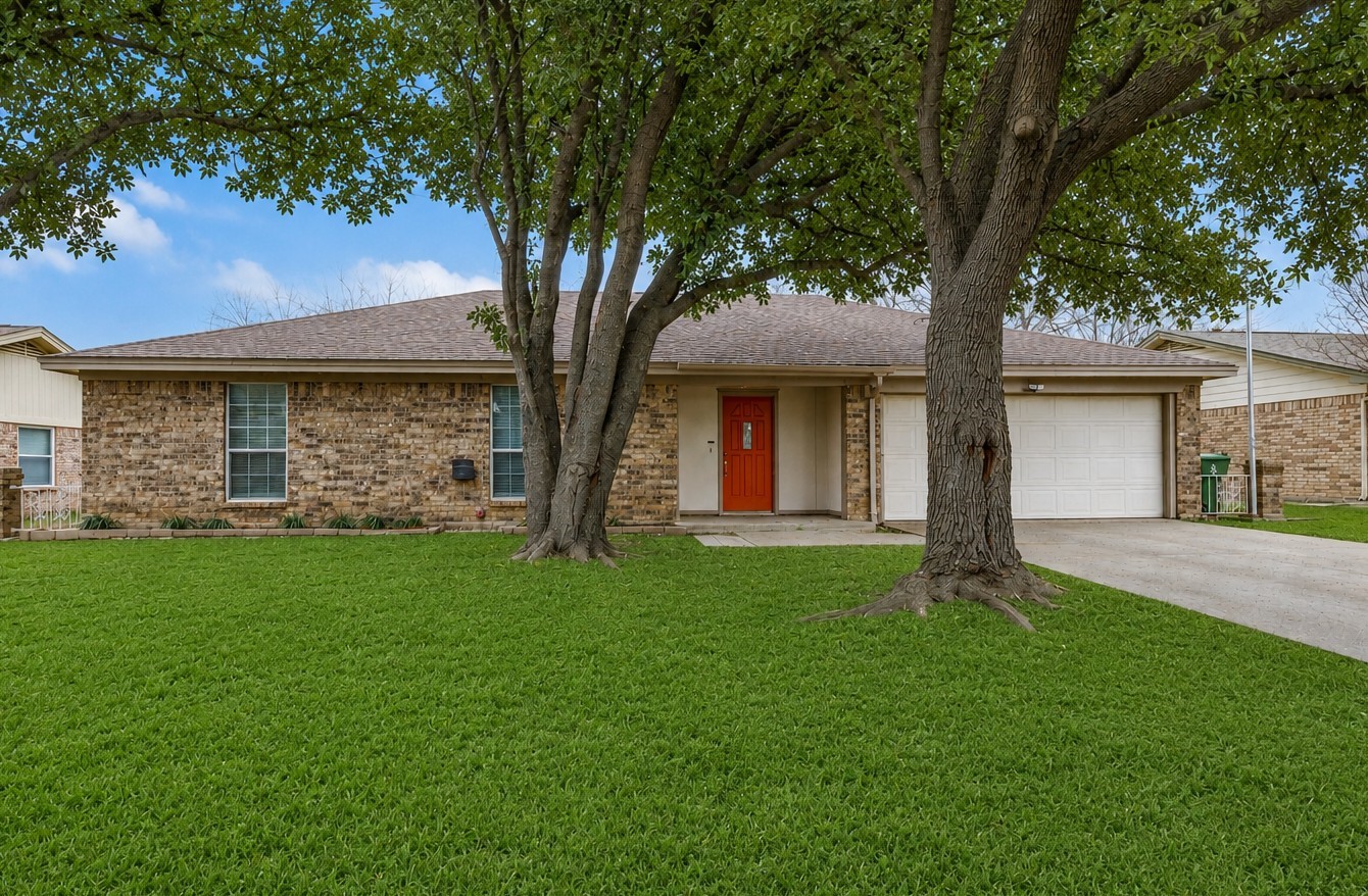 7436 Timberhill Drive North Richland Hills TX 76182