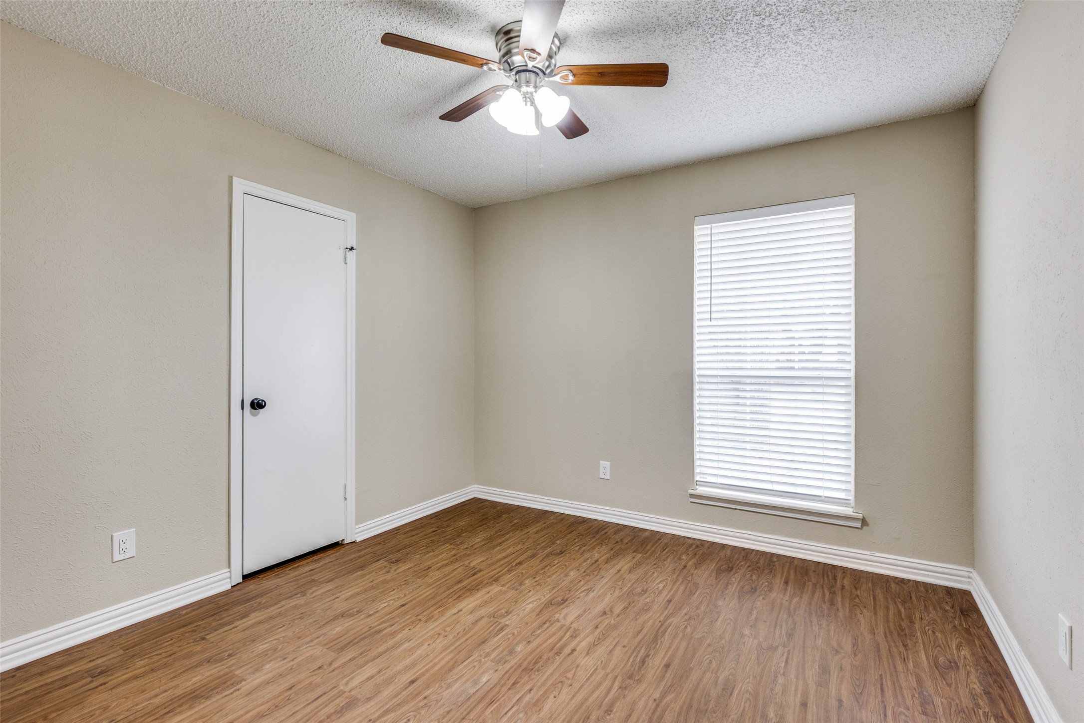 7436 Timberhill Drive North Richland Hills TX 76182
