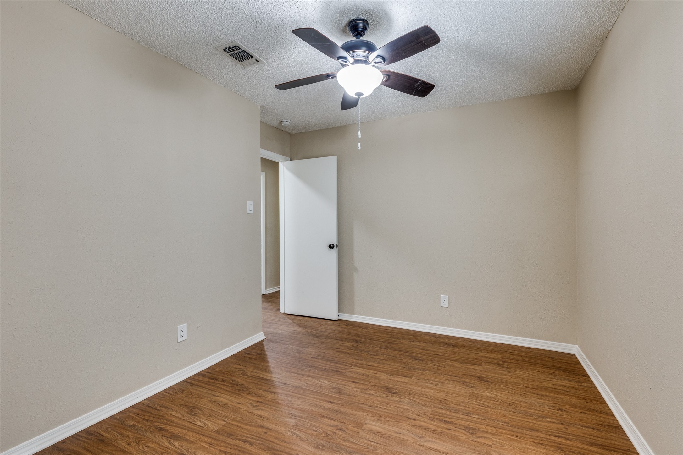 7436 Timberhill Drive North Richland Hills TX 76182