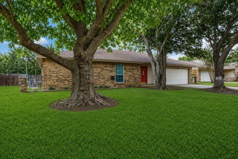 7436 Timberhill Drive North Richland Hills TX 76182