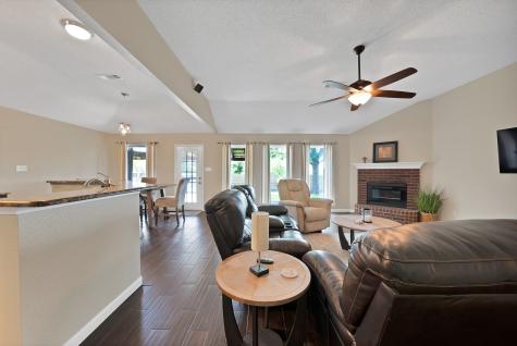 6005 Powder Wood Lane Arlington TX 76018