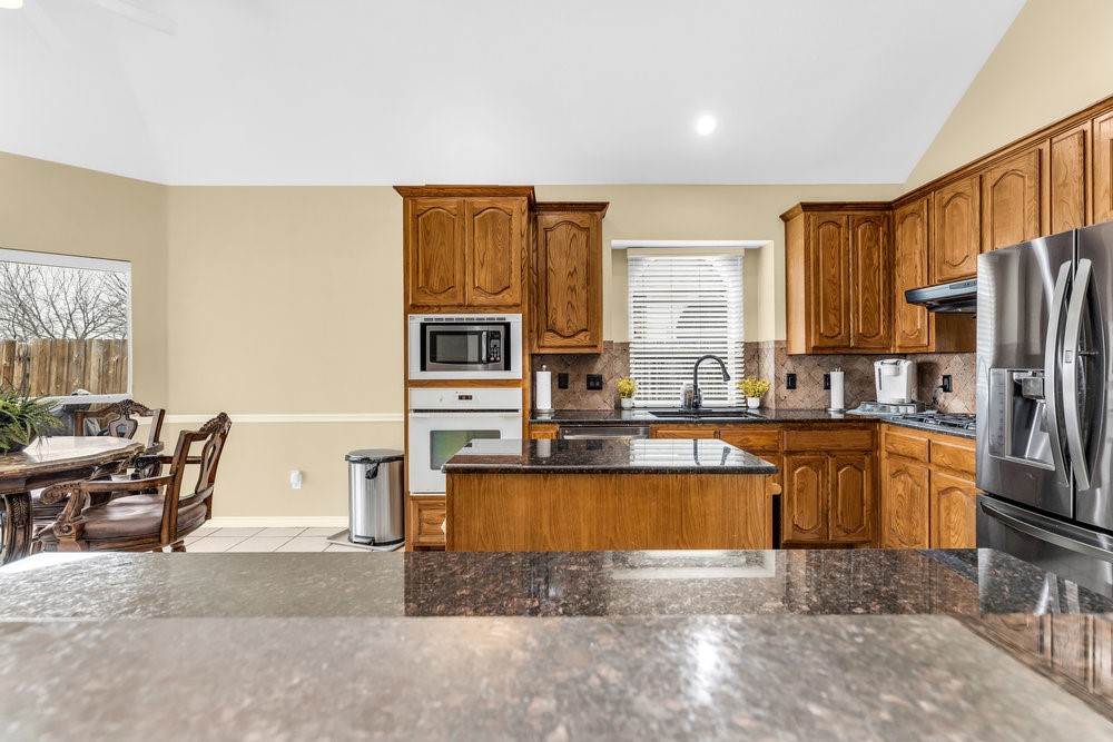 7727 Pirate Point Circle Arlington TX 76016