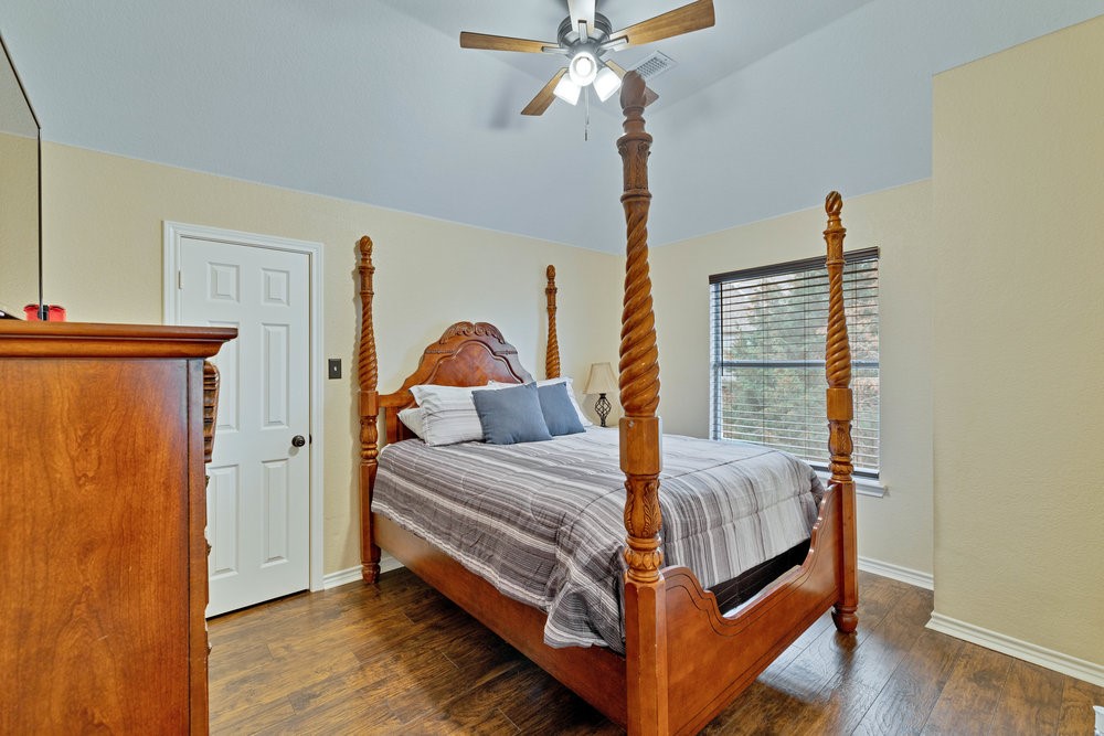 7727 Pirate Point Circle Arlington TX 76016