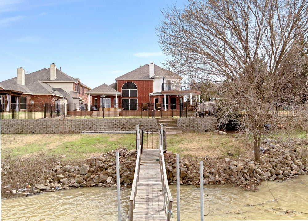7727 Pirate Point Circle Arlington TX 76016