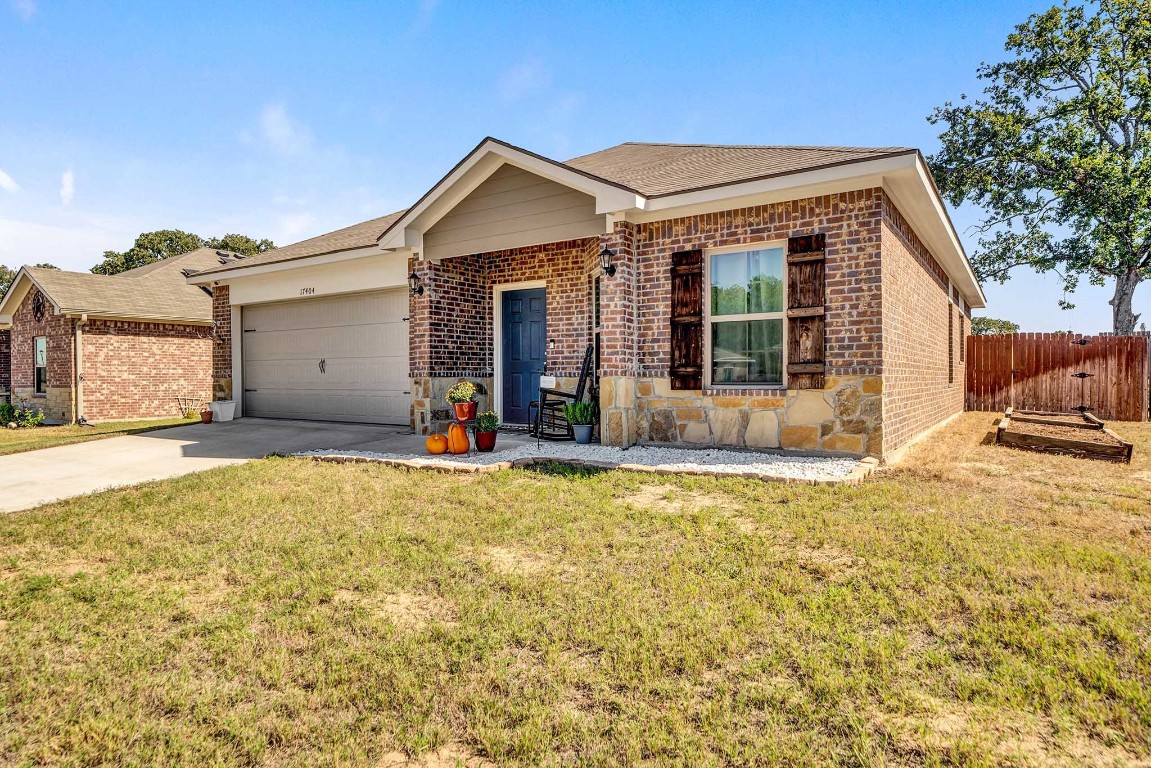 17404 Stacy Street Lindale TX 75771