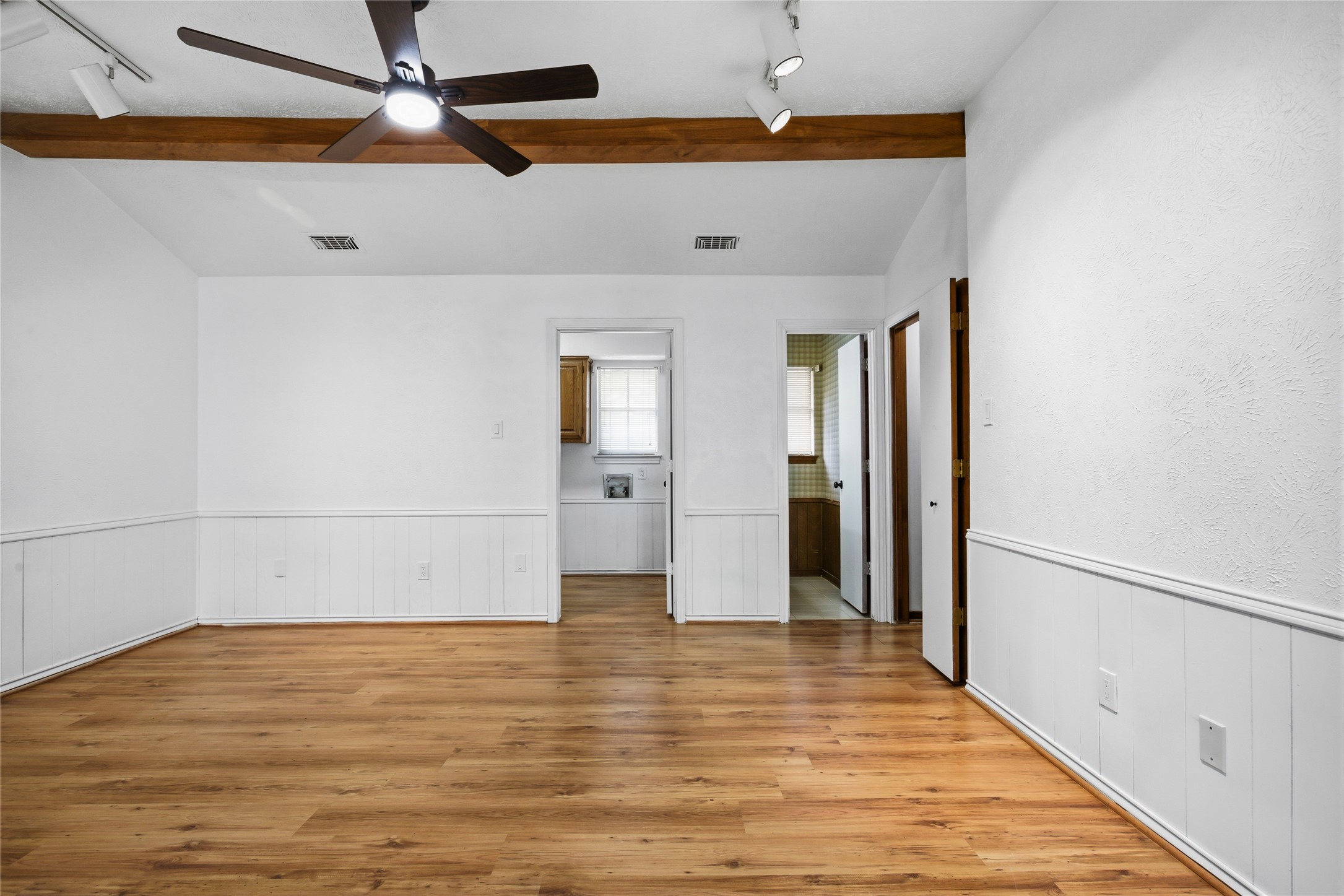 2012 Cross Bend Road Plano TX 75023