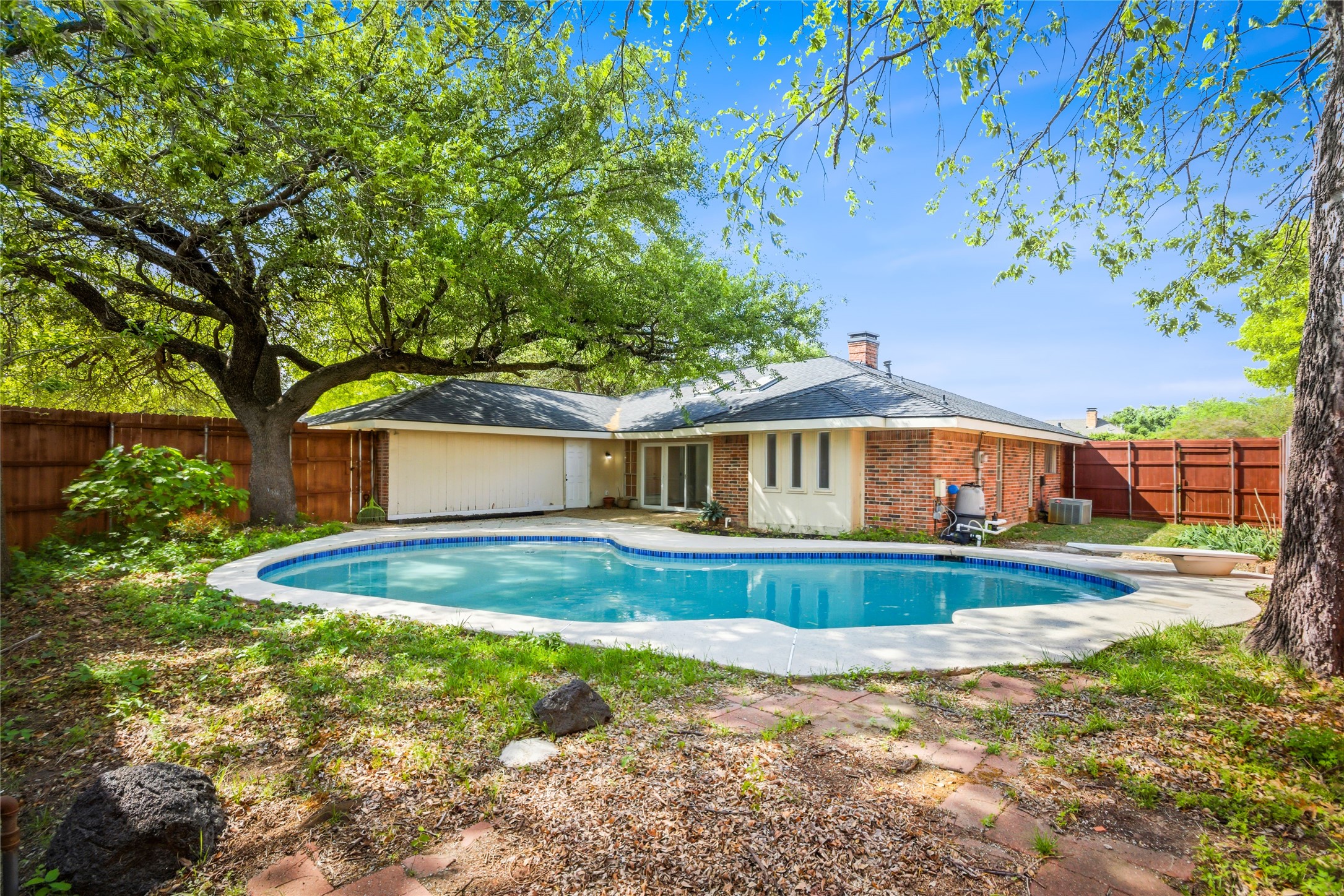 2012 Cross Bend Road Plano TX 75023