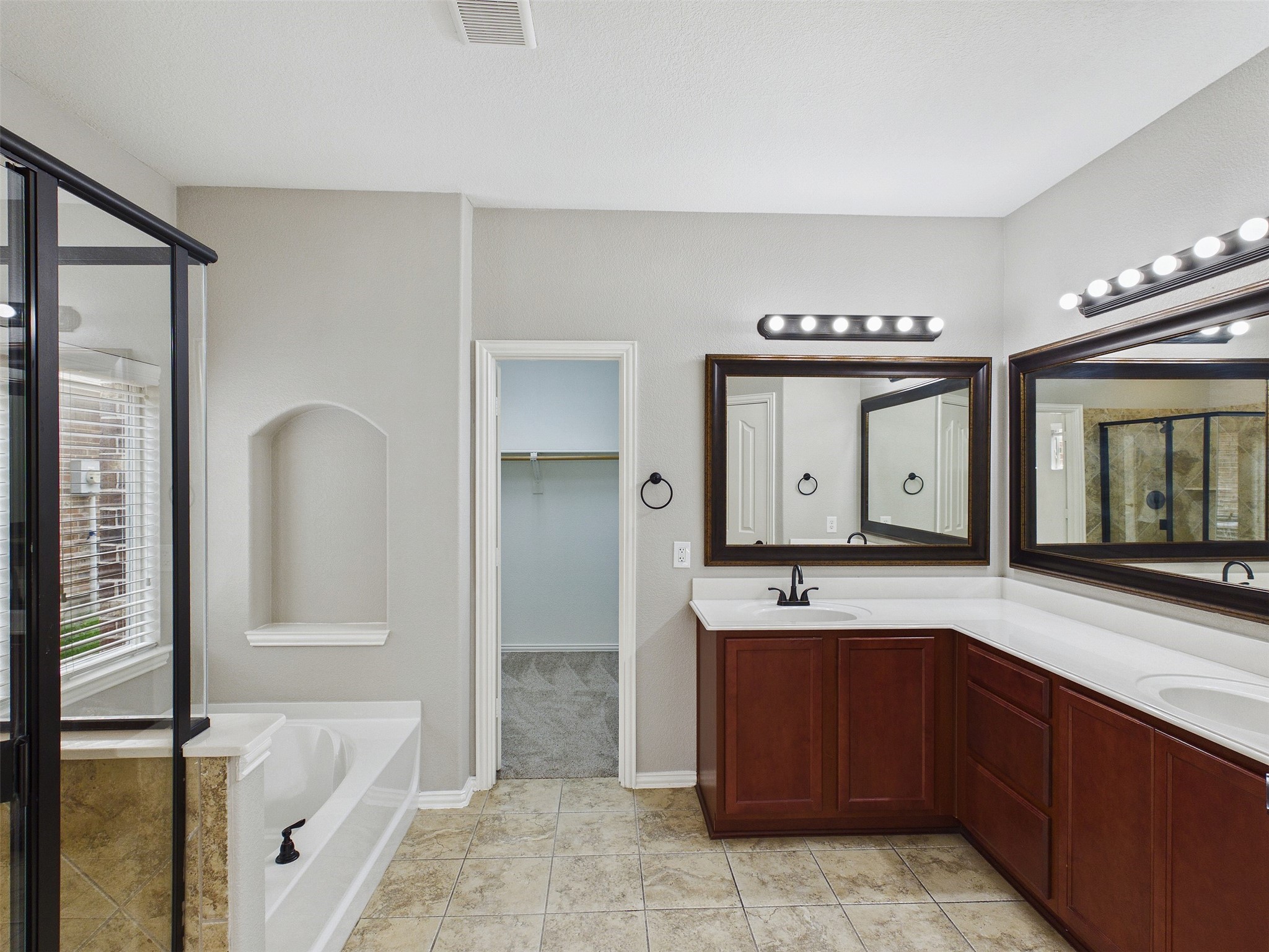 9304 Harrell Drive Mckinney TX 75072