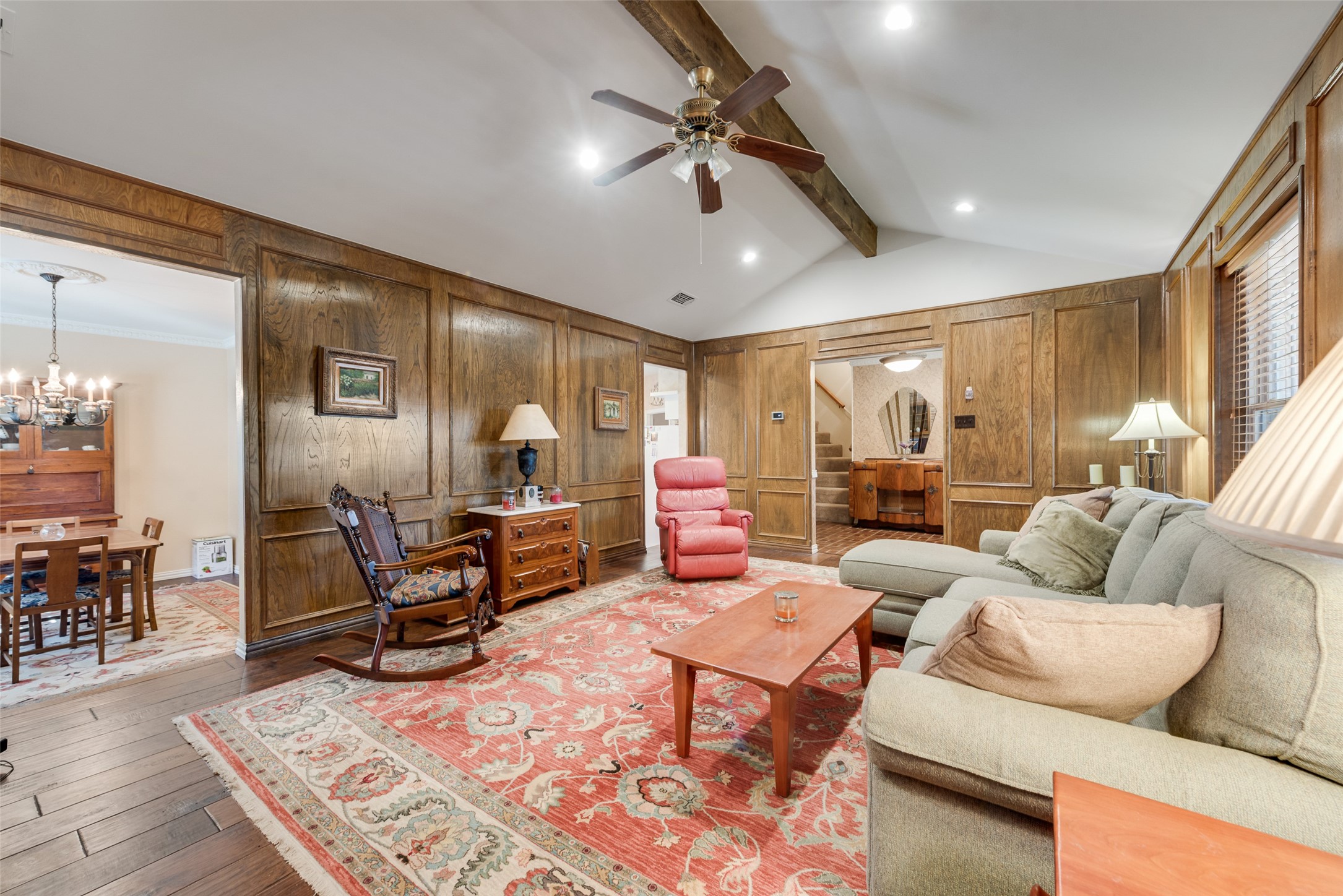 1719 Autumn Lane Arlington TX 76012