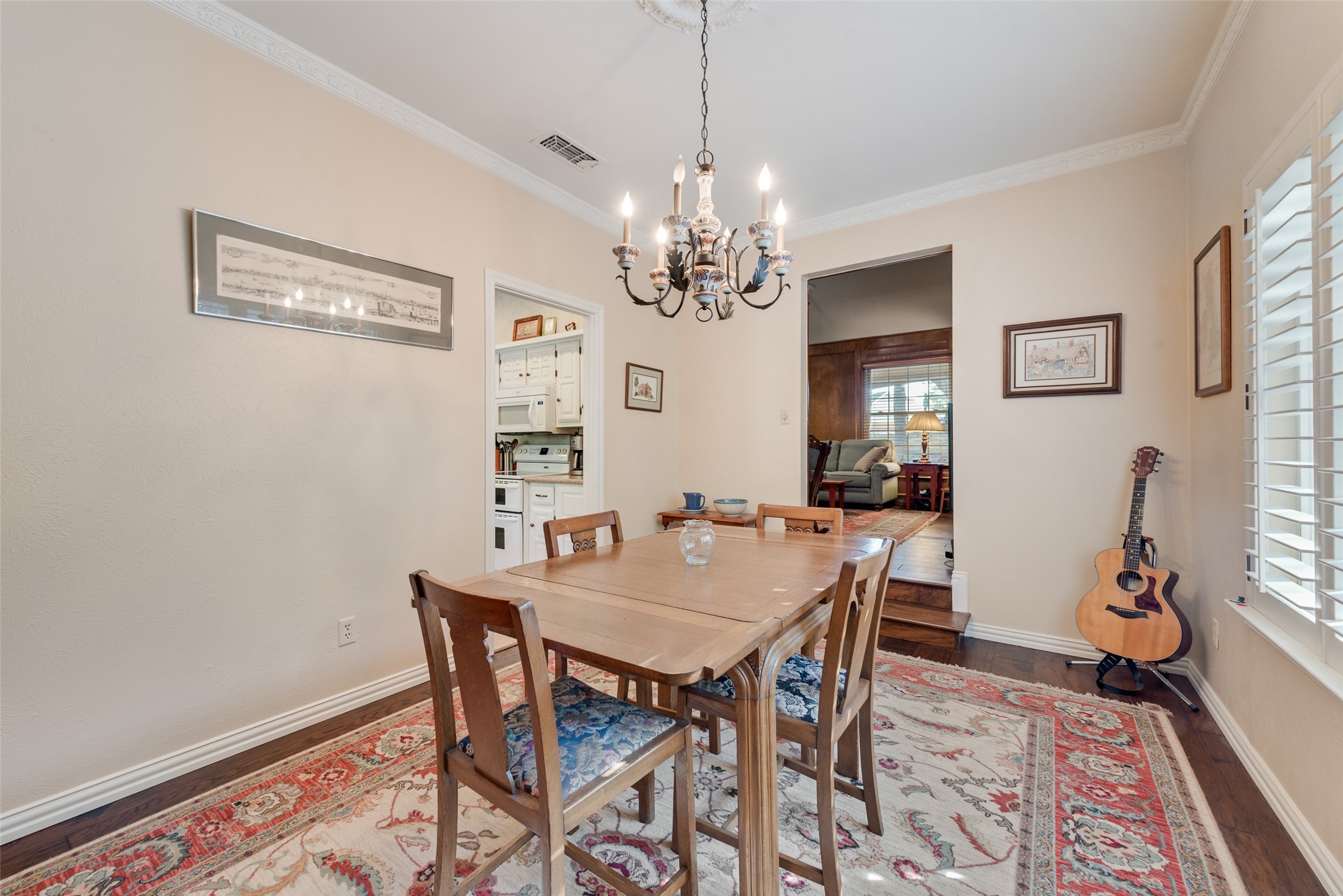 1719 Autumn Lane Arlington TX 76012