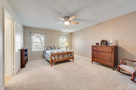 1719 Autumn Lane Arlington TX 76012