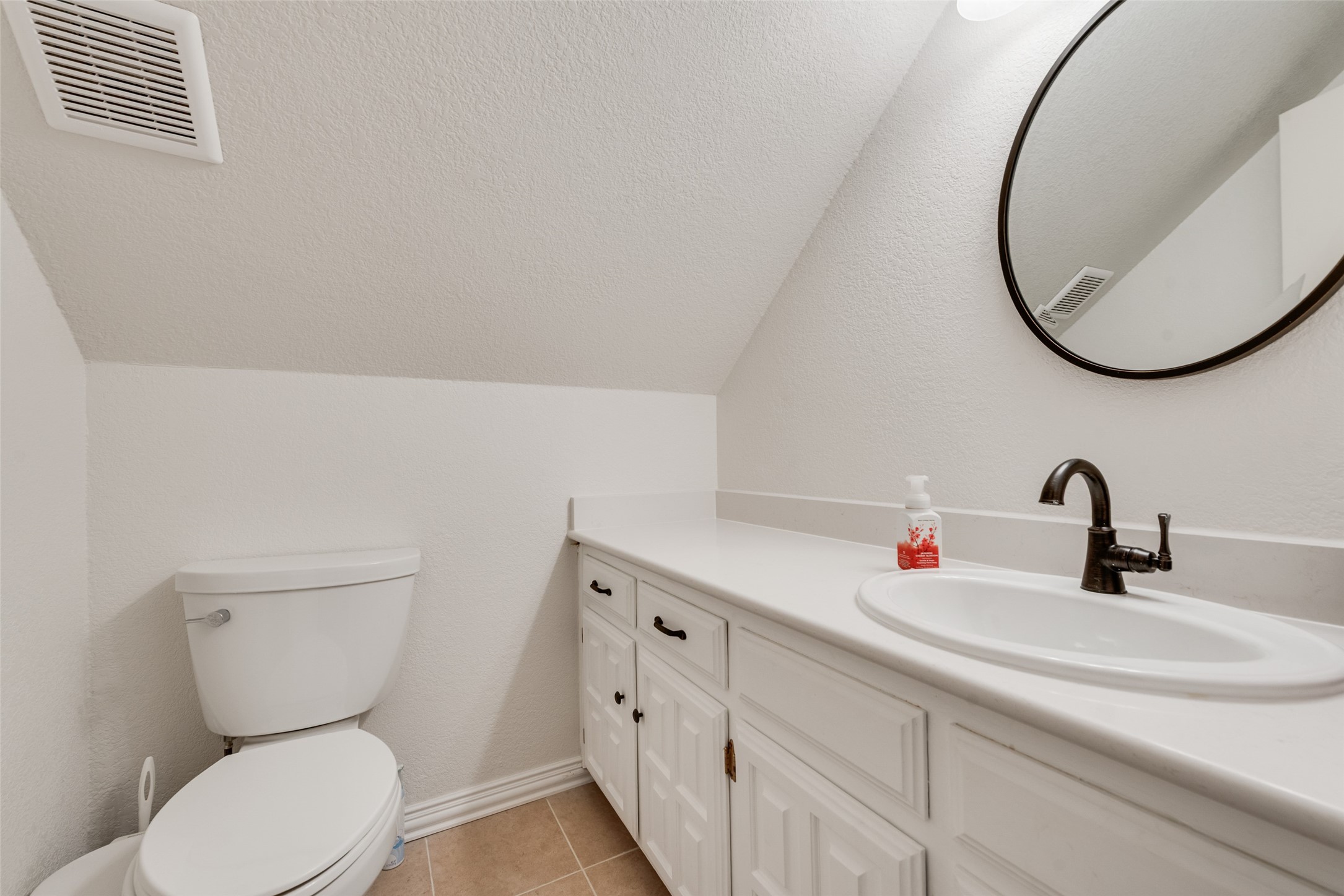 1719 Autumn Lane Arlington TX 76012