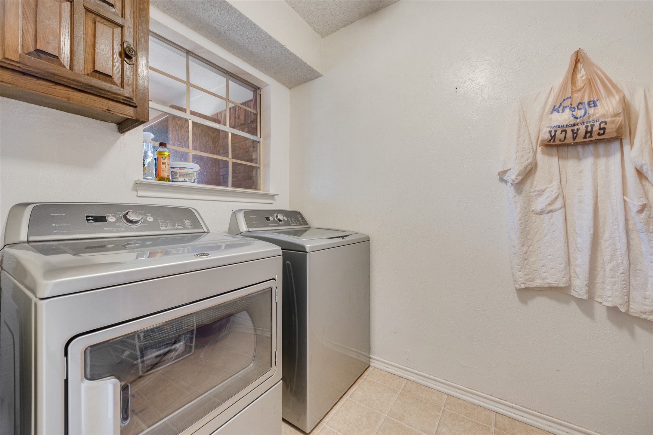 1719 Autumn Lane Arlington TX 76012