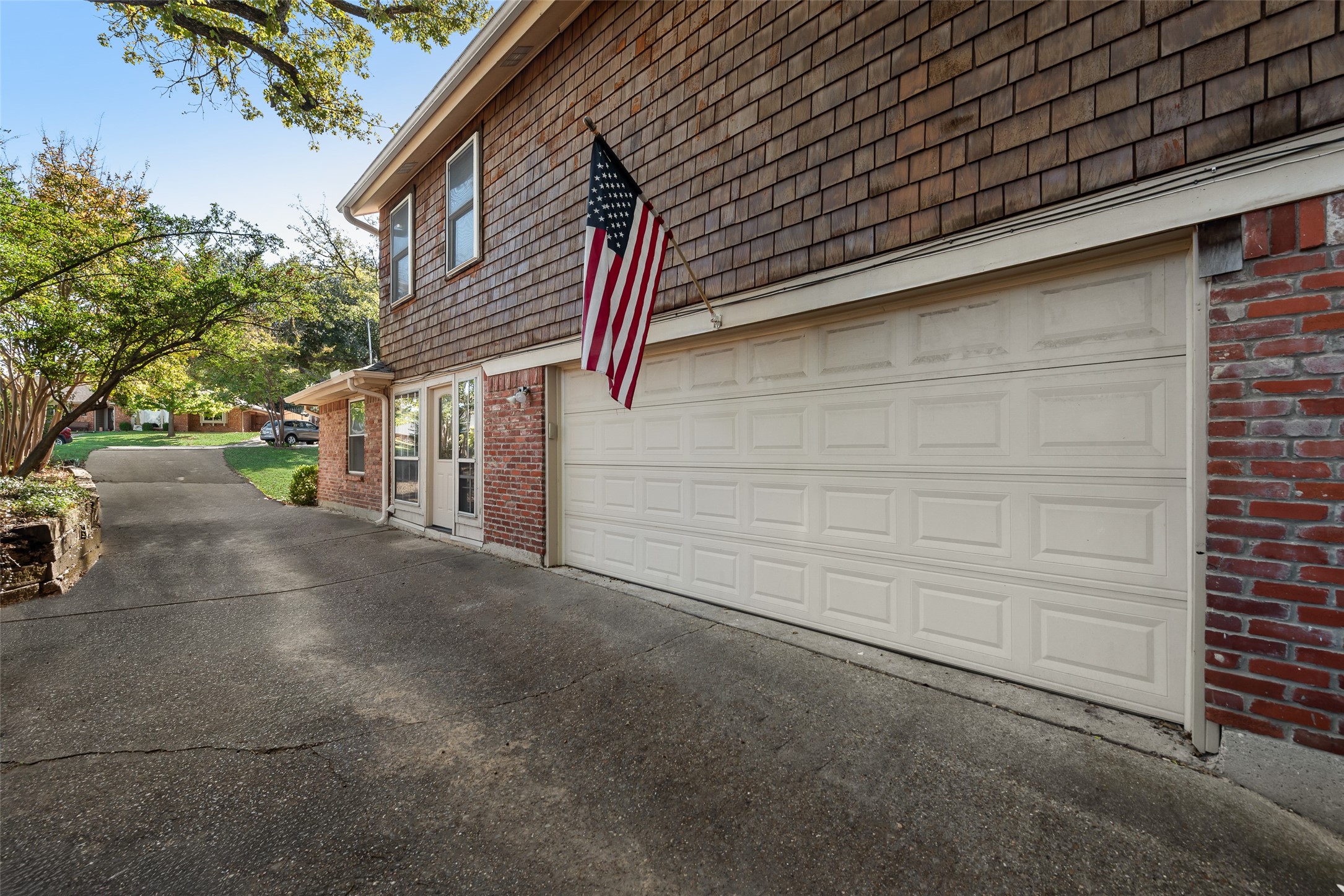 1719 Autumn Lane Arlington TX 76012