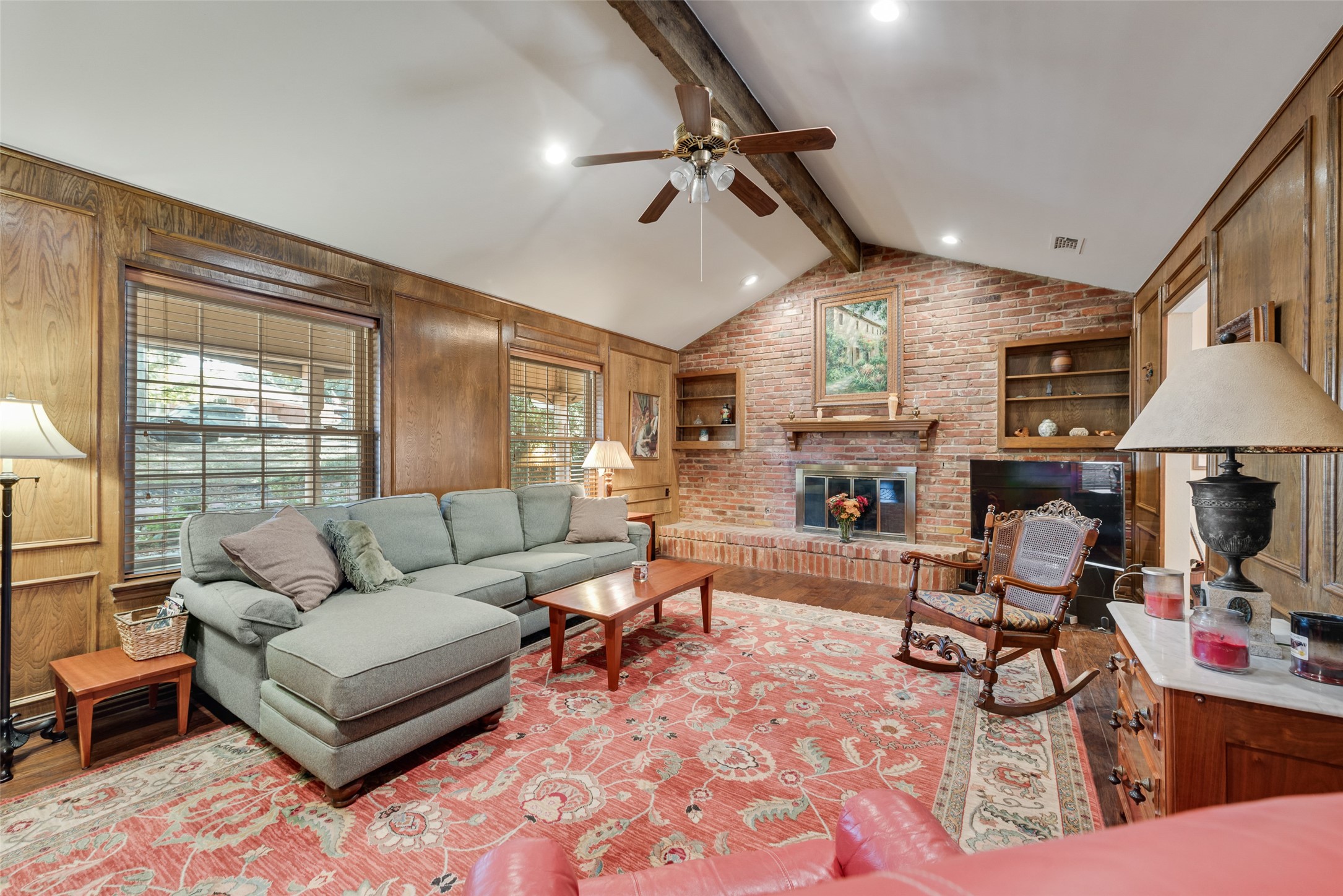 1719 Autumn Lane Arlington TX 76012
