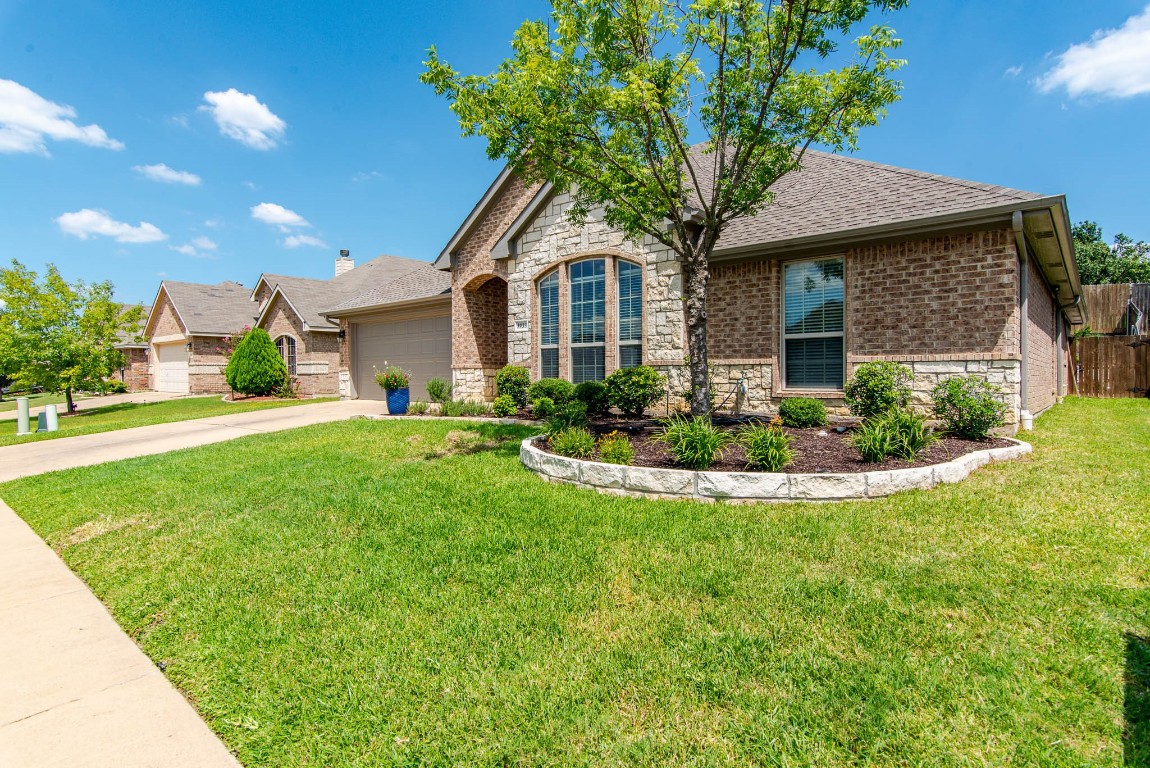 3933 Vista Greens Drive Fort Worth TX 76244
