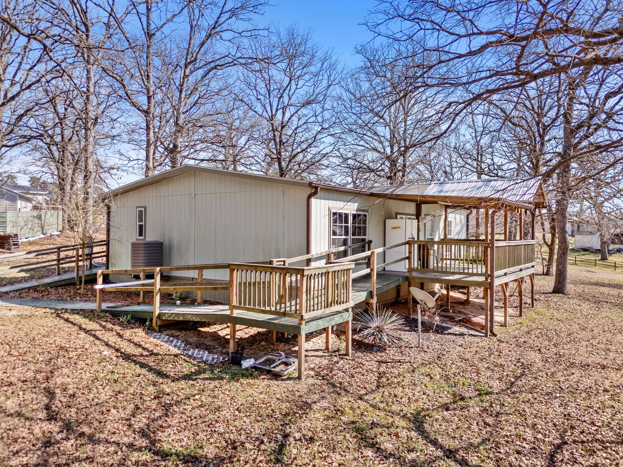 23425 Fm 1995 Lindale TX 75771