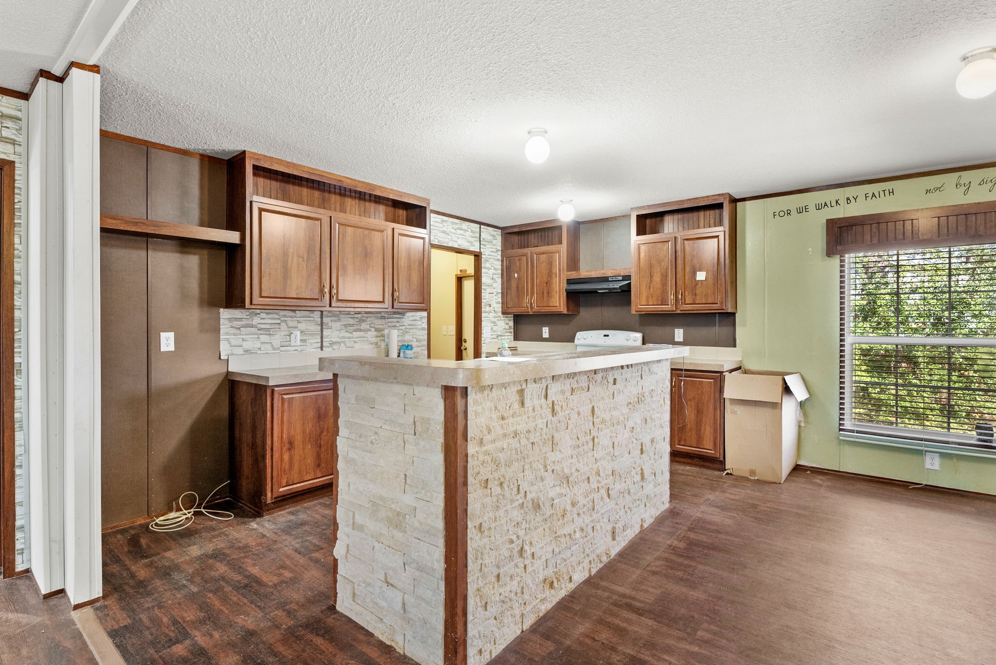 23425 Fm 1995 Lindale TX 75771