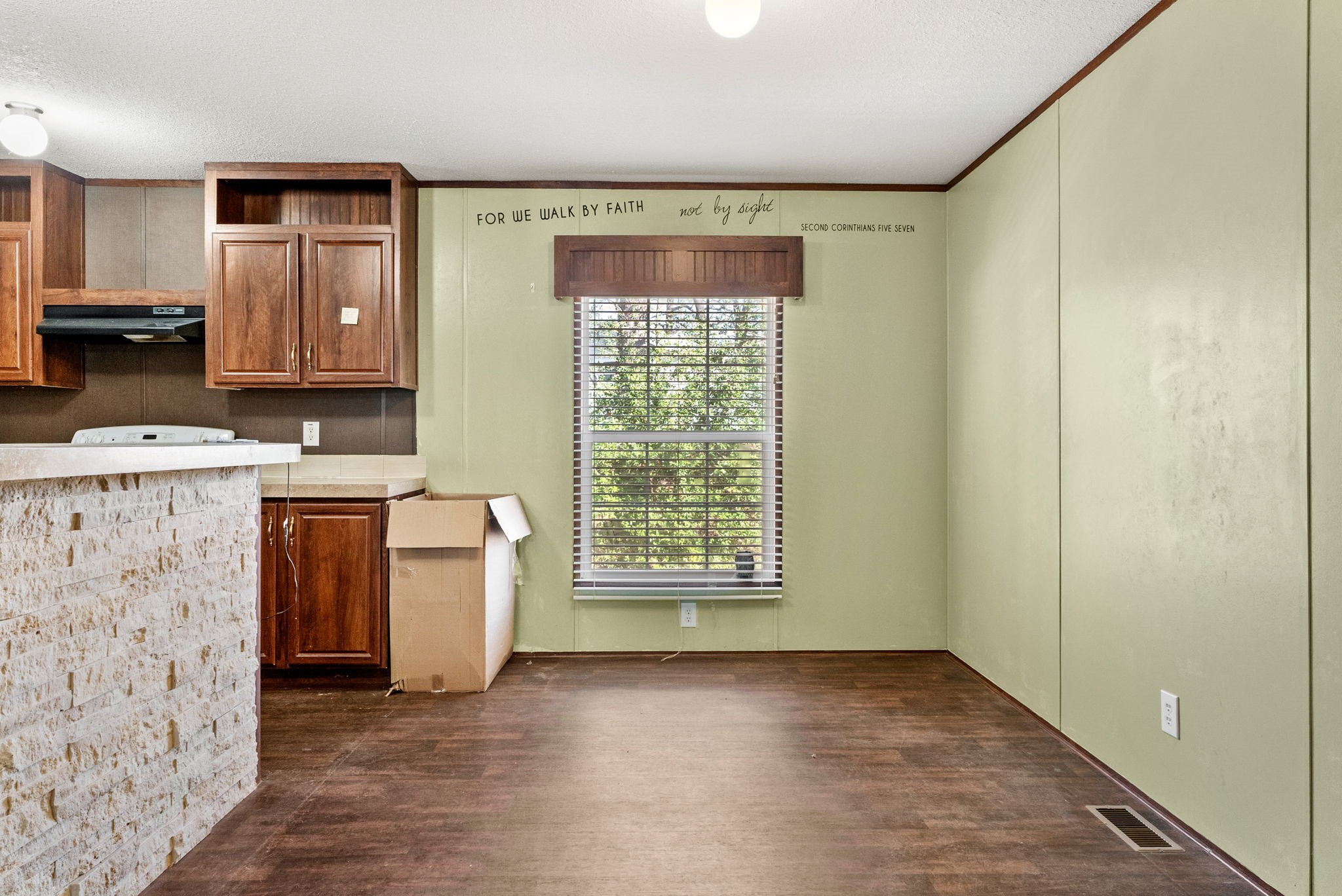23425 Fm 1995 Lindale TX 75771