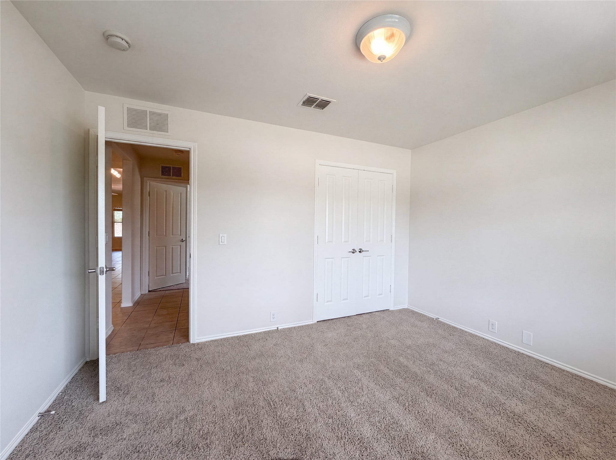 903 Mazatlan Court Arlington TX 76002